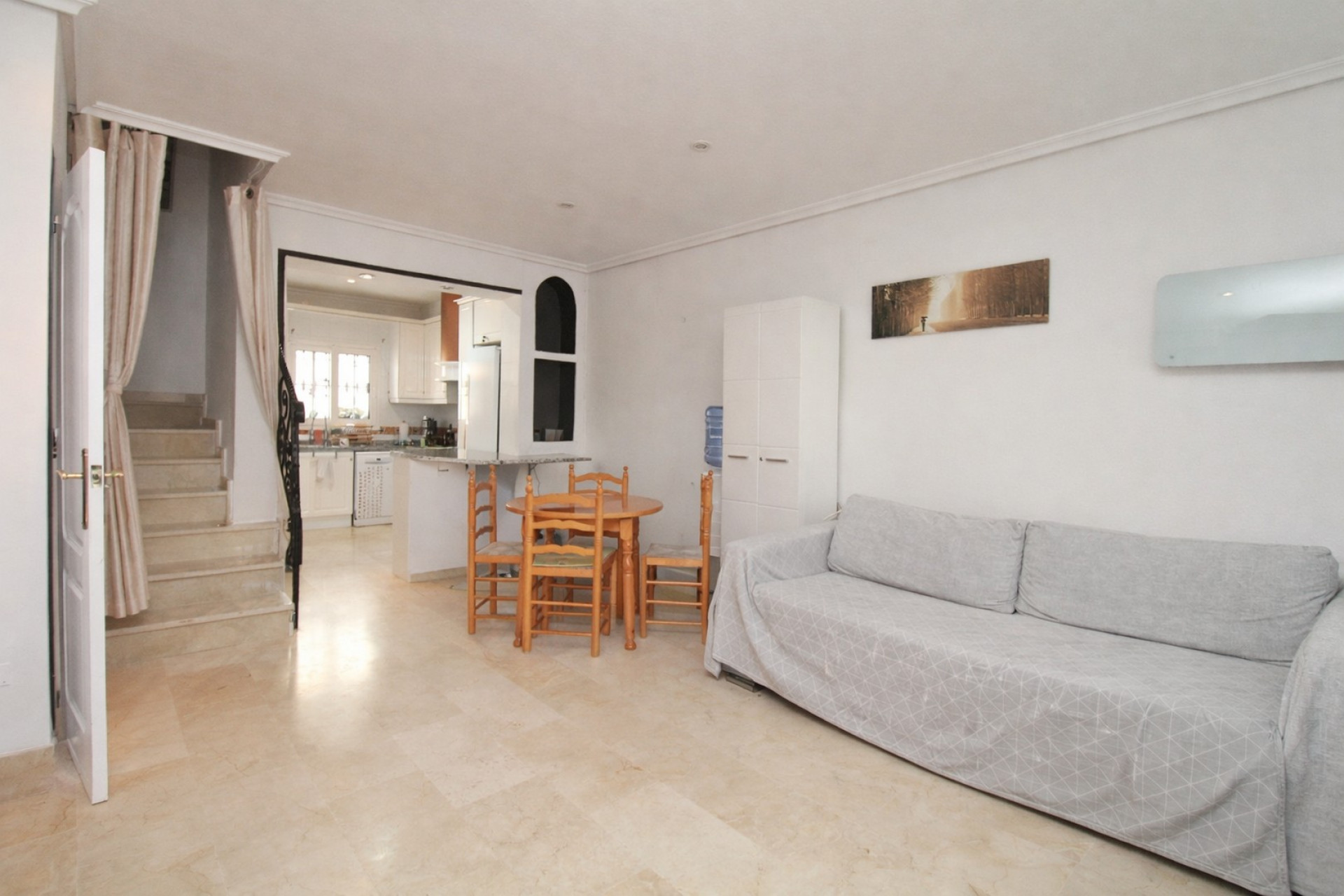 Resale - 2. Town house - Villamartin - Costa Blanca South