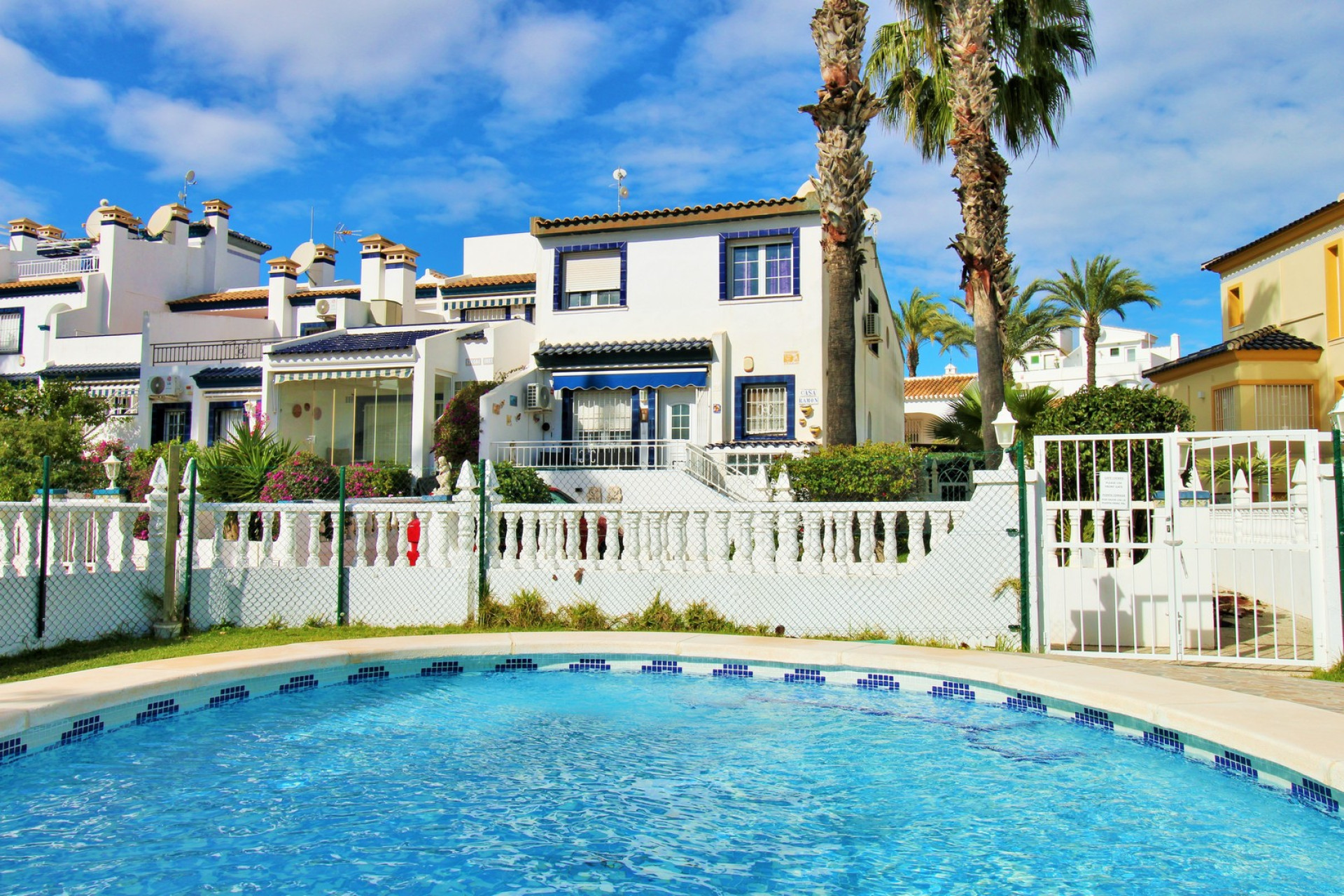 Resale - 2. Town house - Villamartin - Costa Blanca South