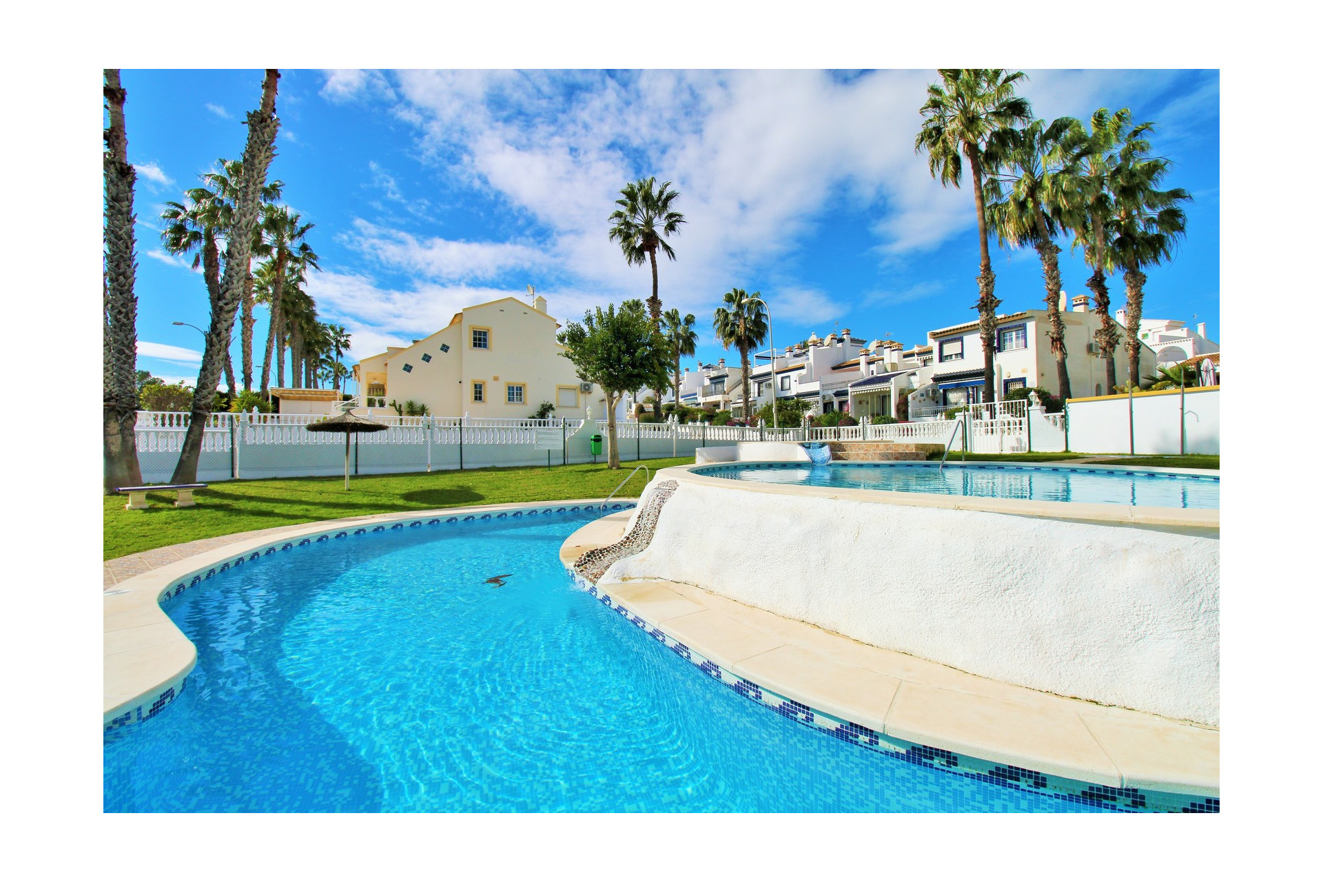 Resale - 2. Town house - Villamartin - Costa Blanca South