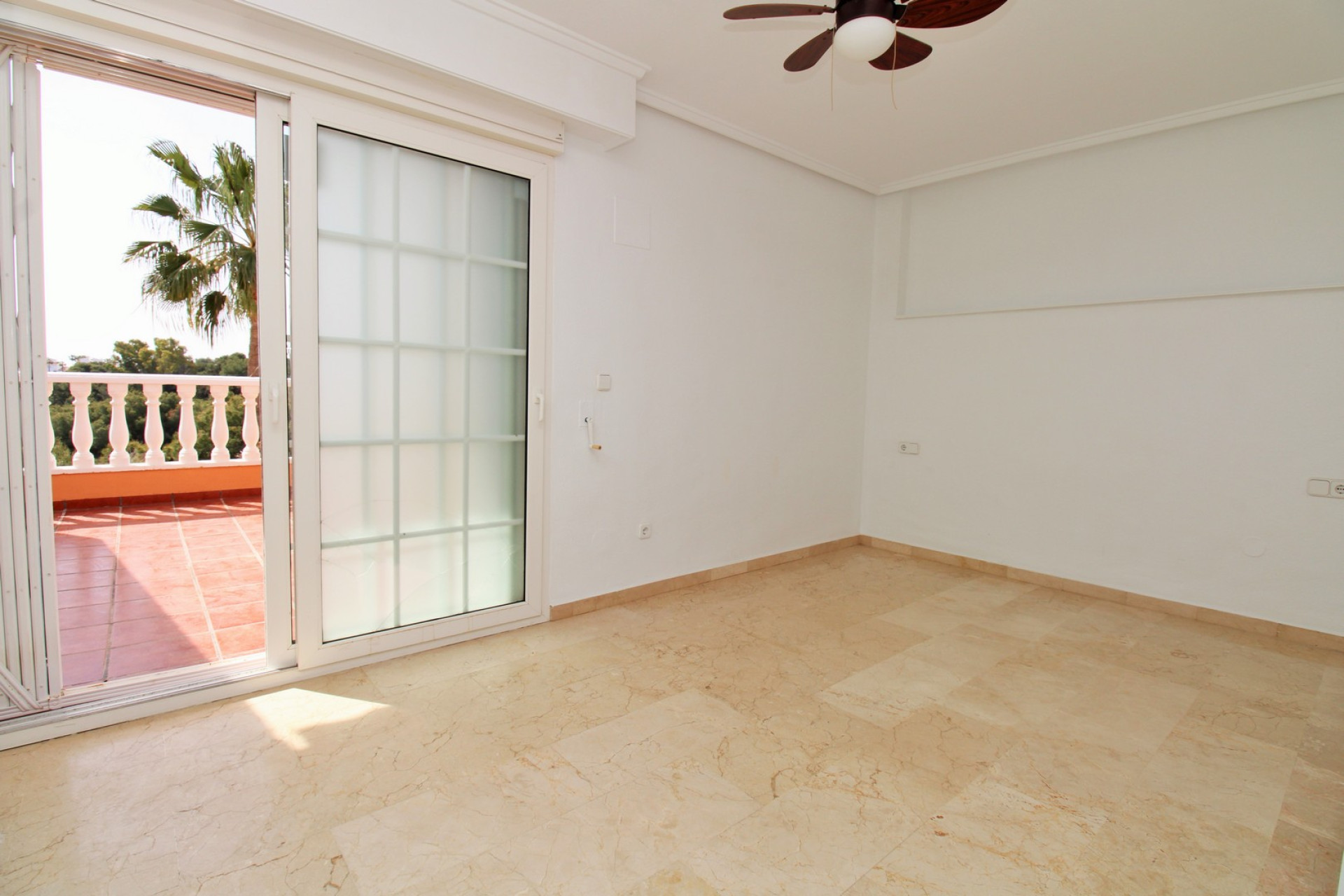 Resale - 2. Town house - Villamartin - Costa Blanca South