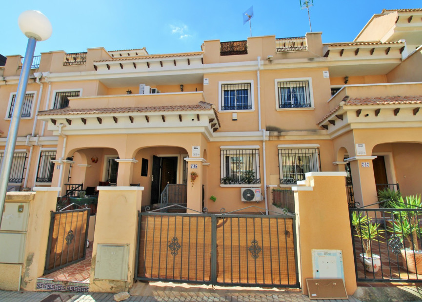 Resale - 2. Town house - Villamartin - Orihuela Costa