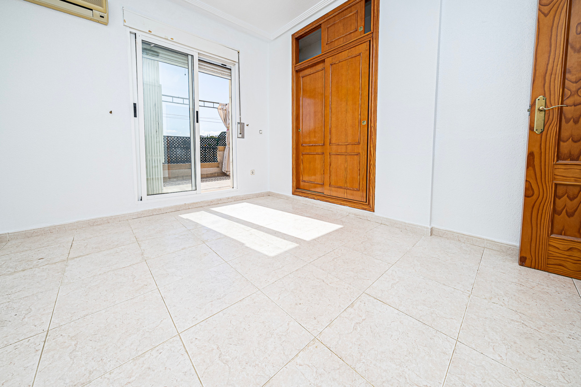 Resale - 2. Town house - Villamartin - Orihuela Costa