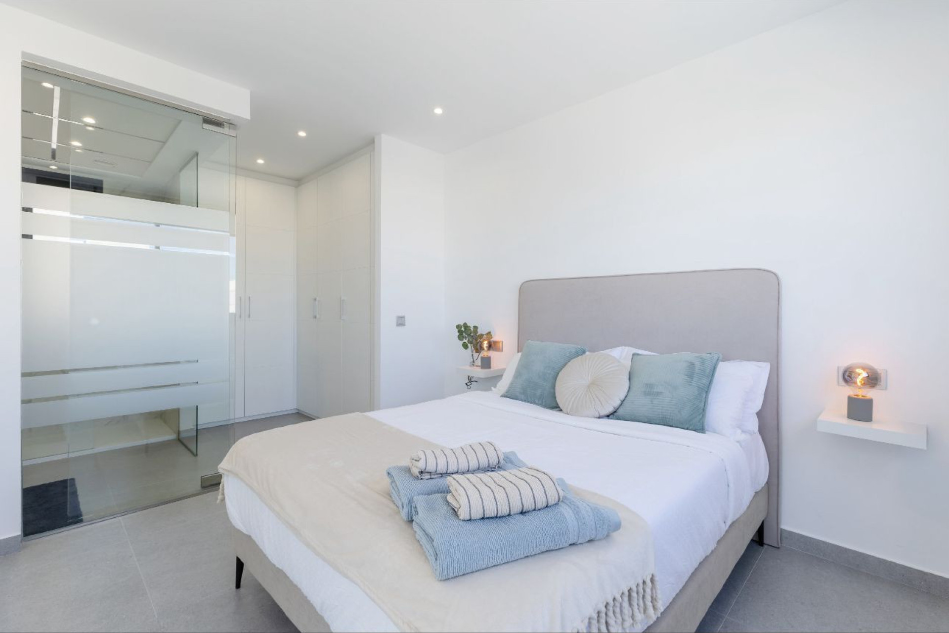 Resale - 3. Detached house - Algorfa - Costa Blanca South