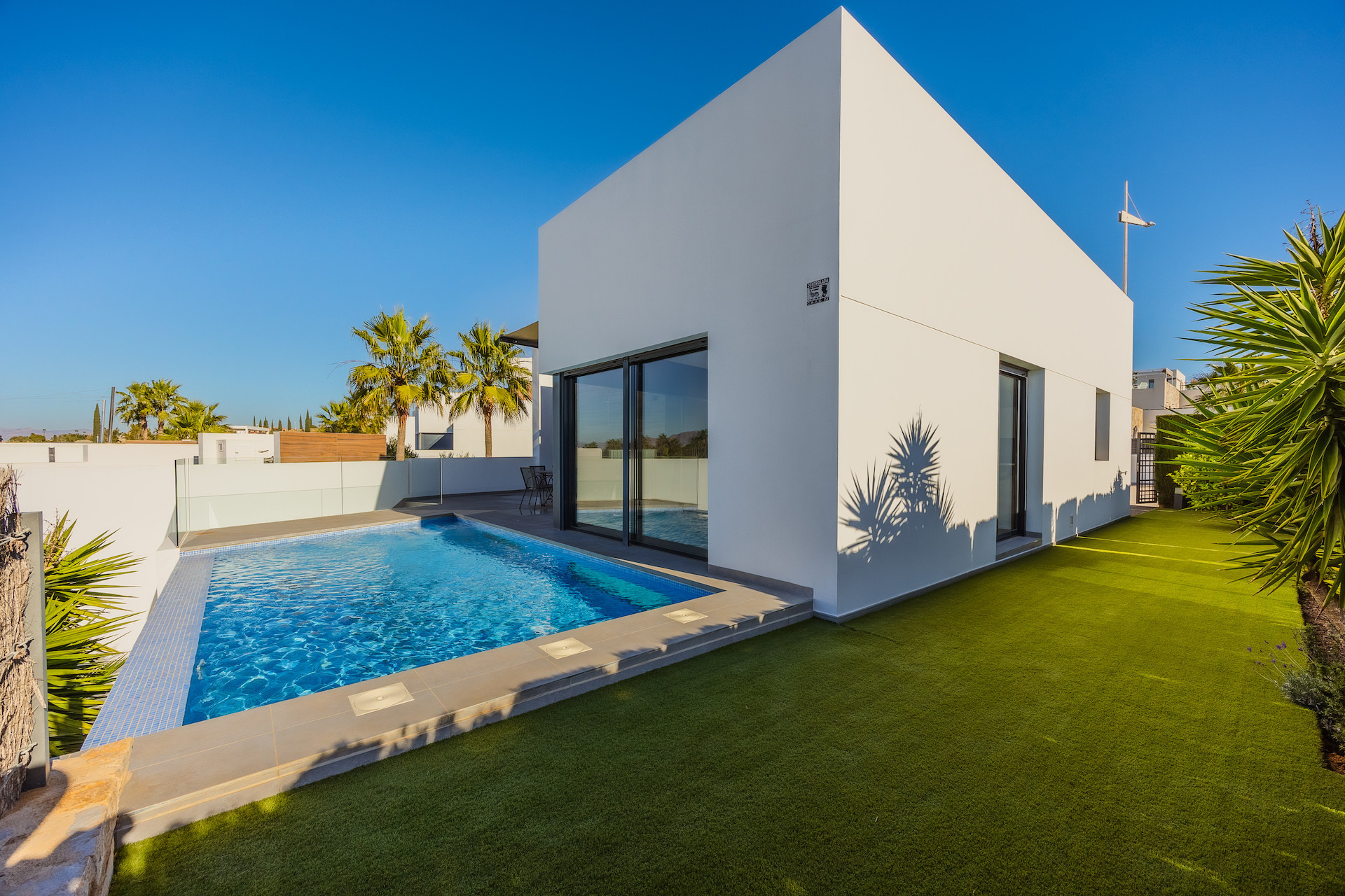 Resale - 3. Detached house - Algorfa - Costa Blanca South