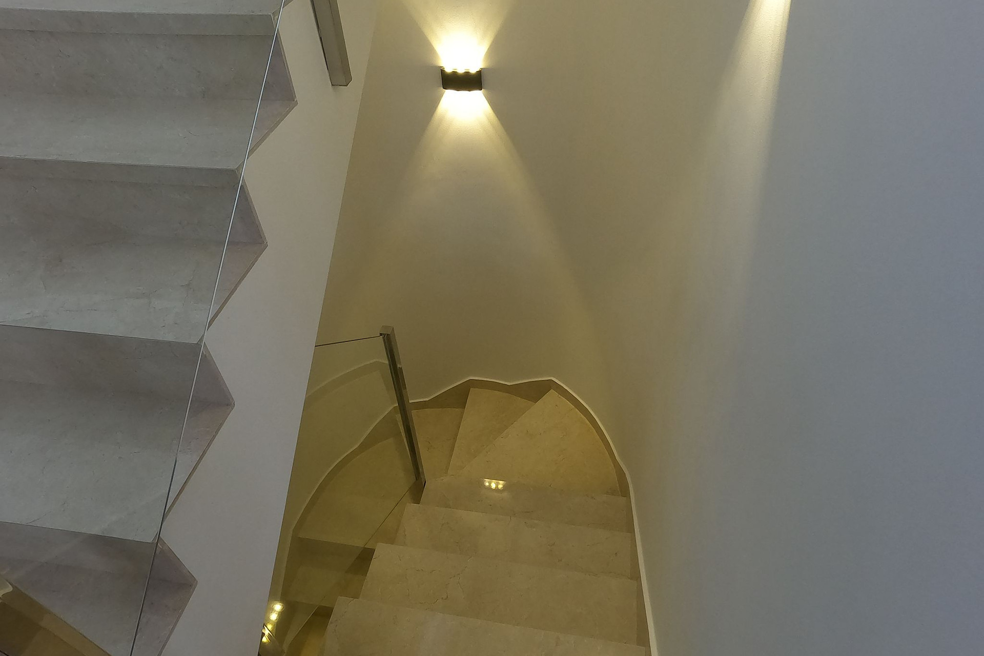 Resale - 3. Detached house - Algorfa - Costa Blanca South