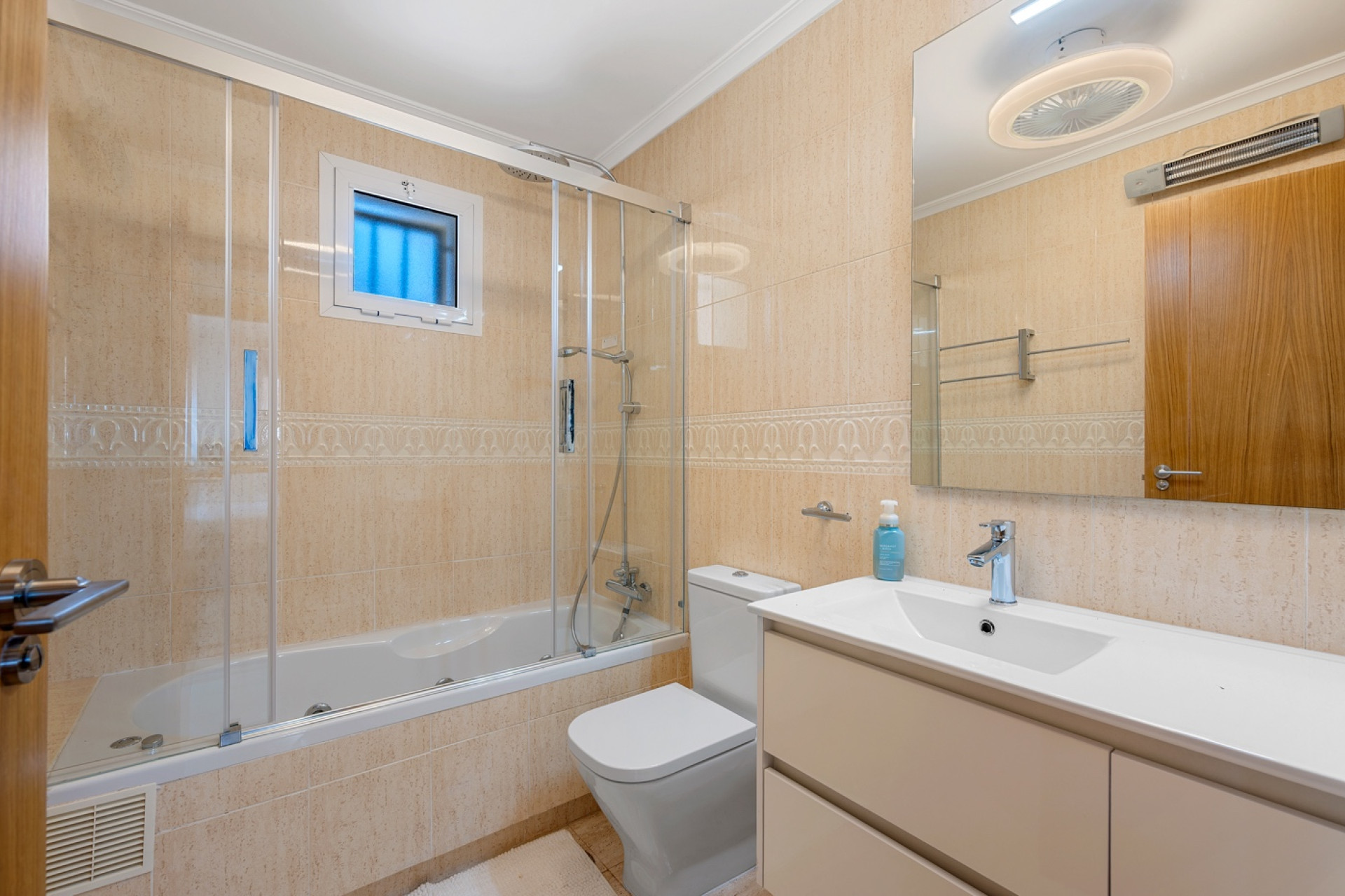 Resale - 3. Detached house - Algorfa - Costa Blanca South