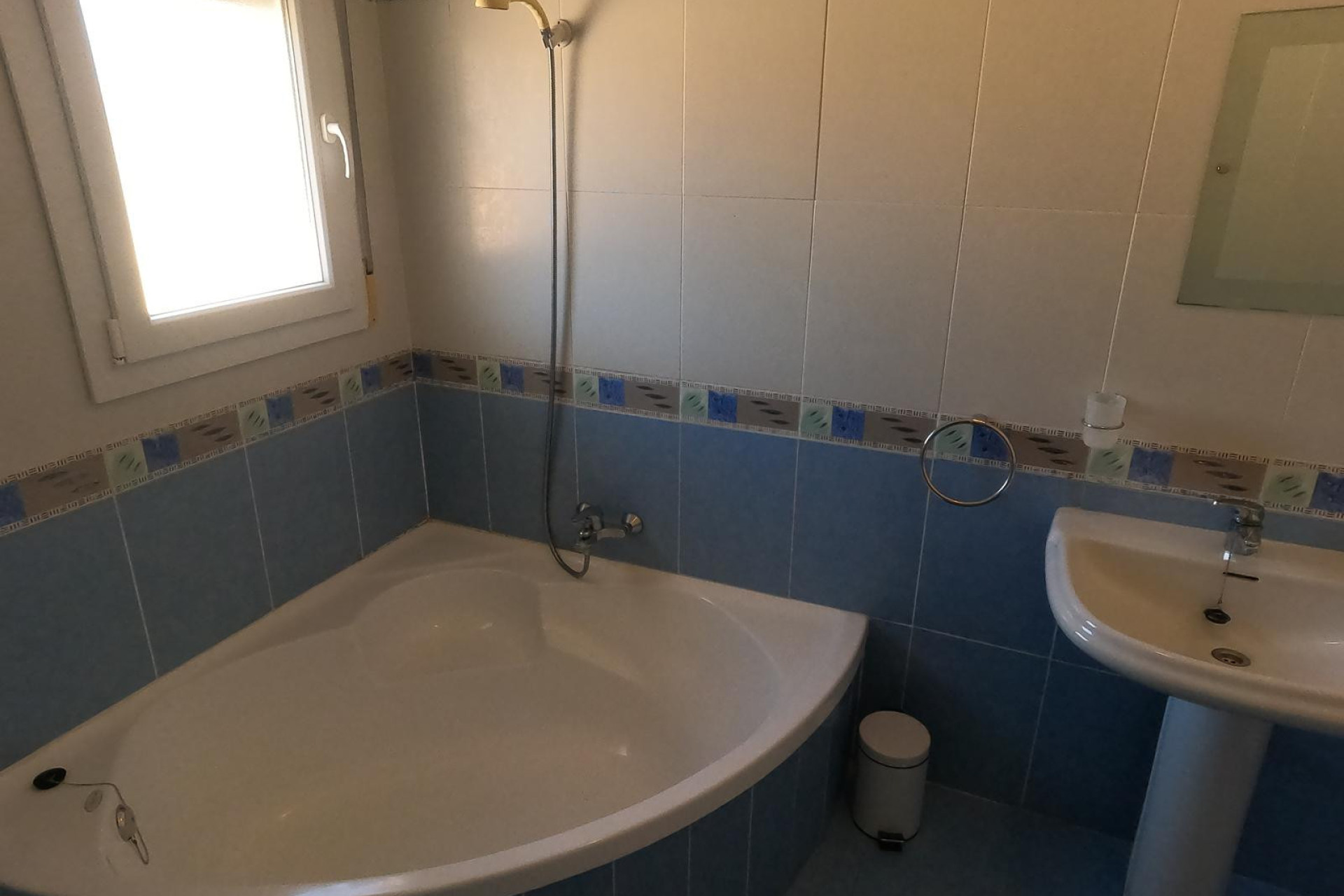 Resale - 3. Detached house - Algorfa - Costa Blanca South