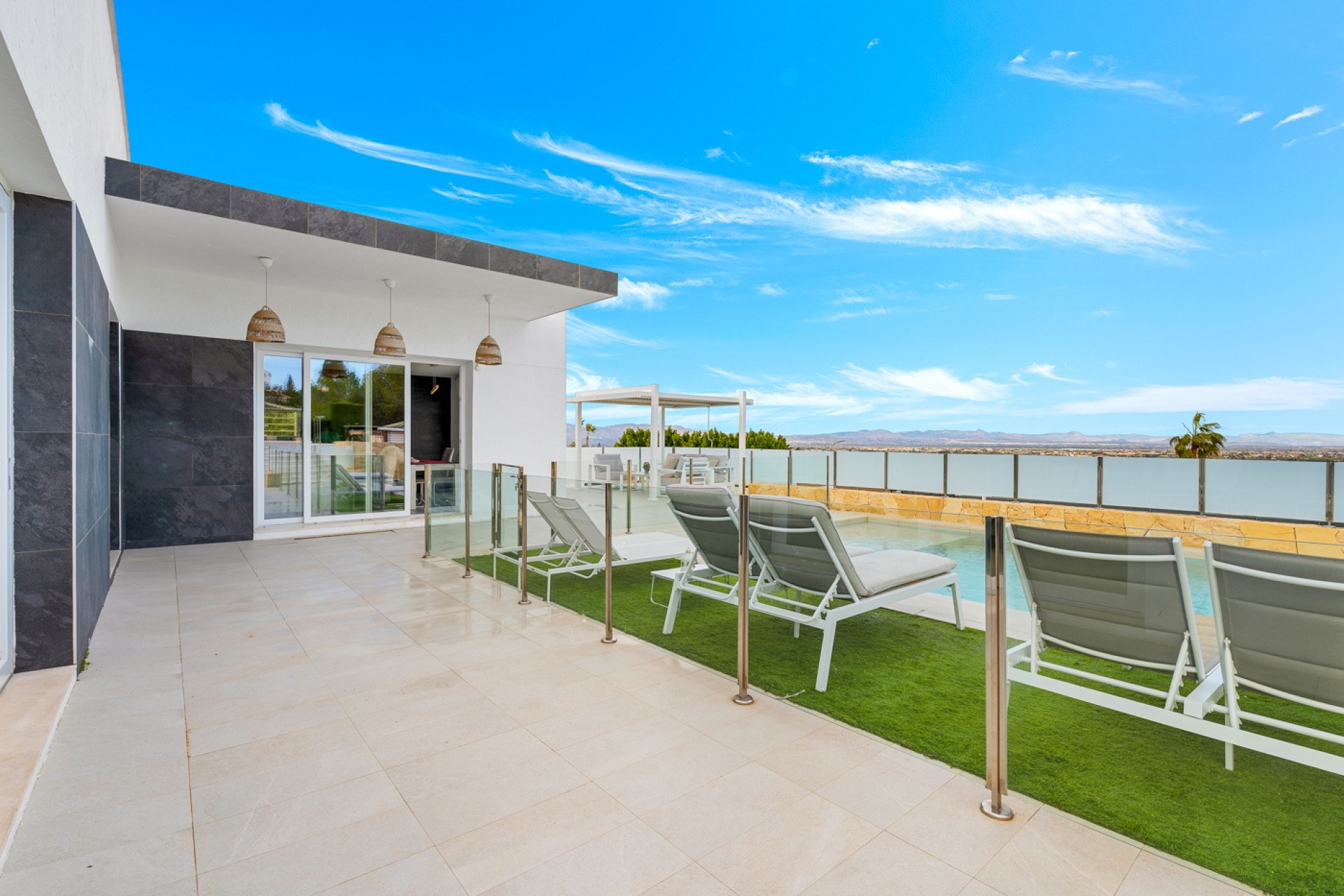 Resale - 3. Detached house - Algorfa - Costa Blanca South