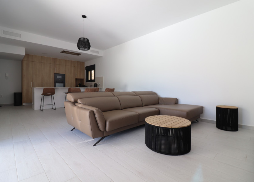 Resale - 3. Detached house - Algorfa - Costa Blanca South