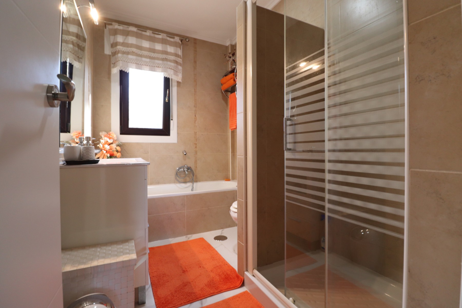 Resale - 3. Detached house - Algorfa - Costa Blanca South