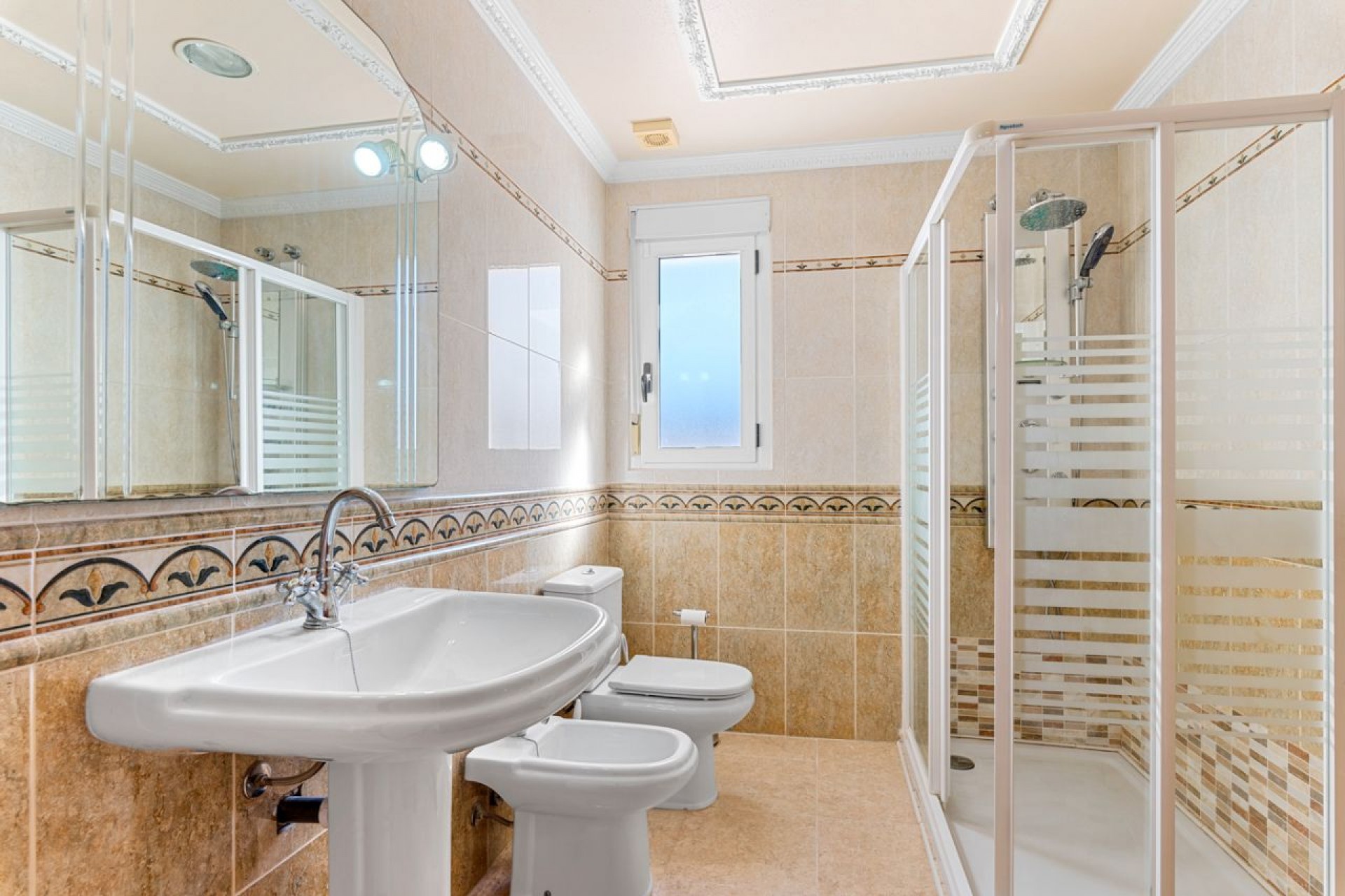 Resale - 3. Detached house - Almoradí - Costa Blanca South