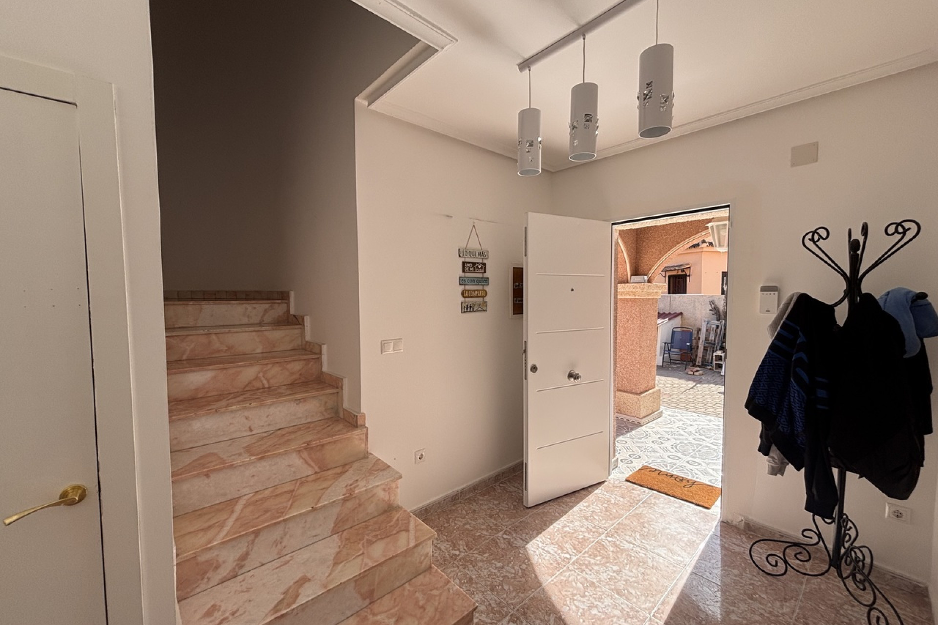 Resale - 3. Detached house - Benijófar - Costa Blanca South