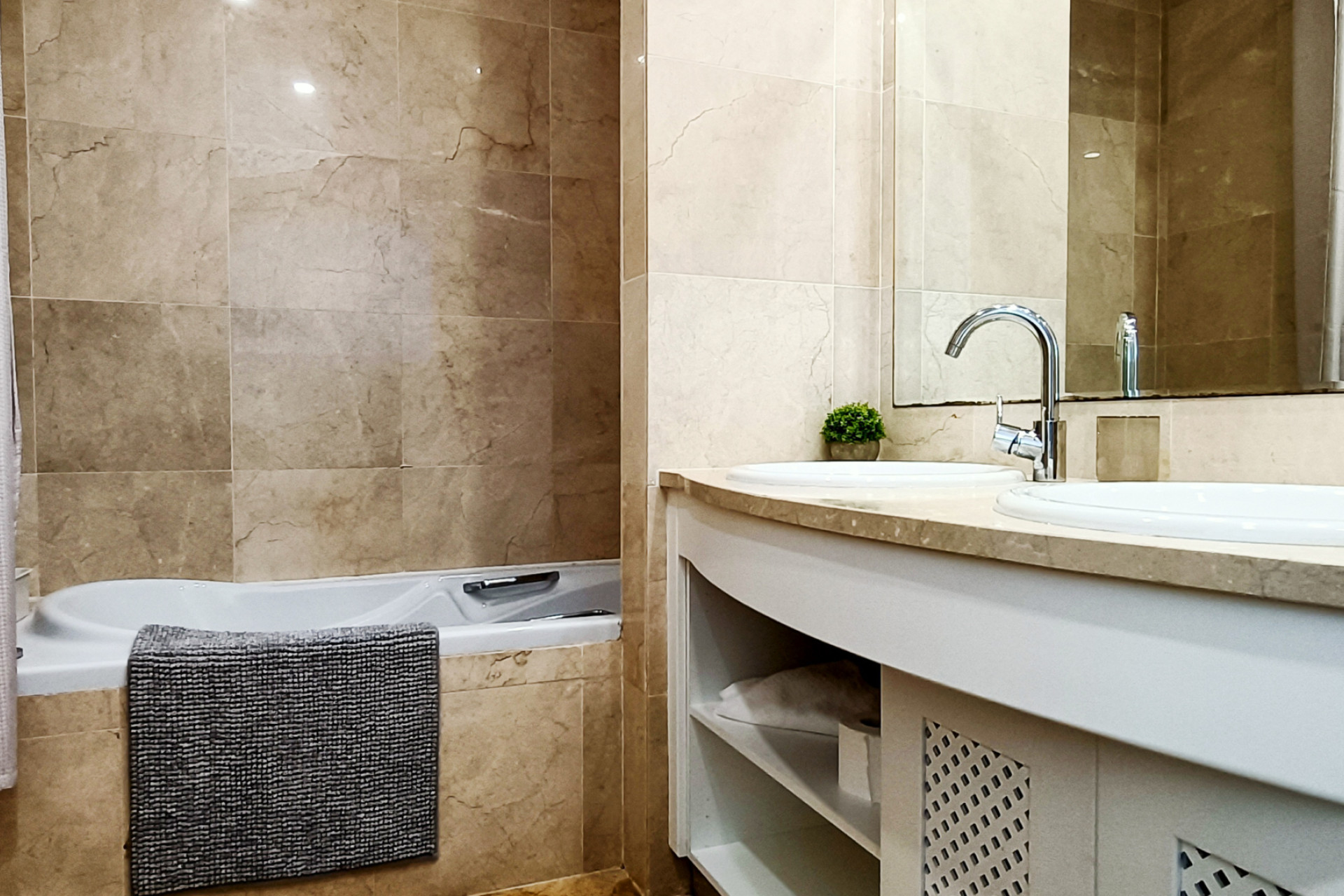 Resale - 3. Detached house - El Valle Golf Resort - El Valle Golf Resort - Centre