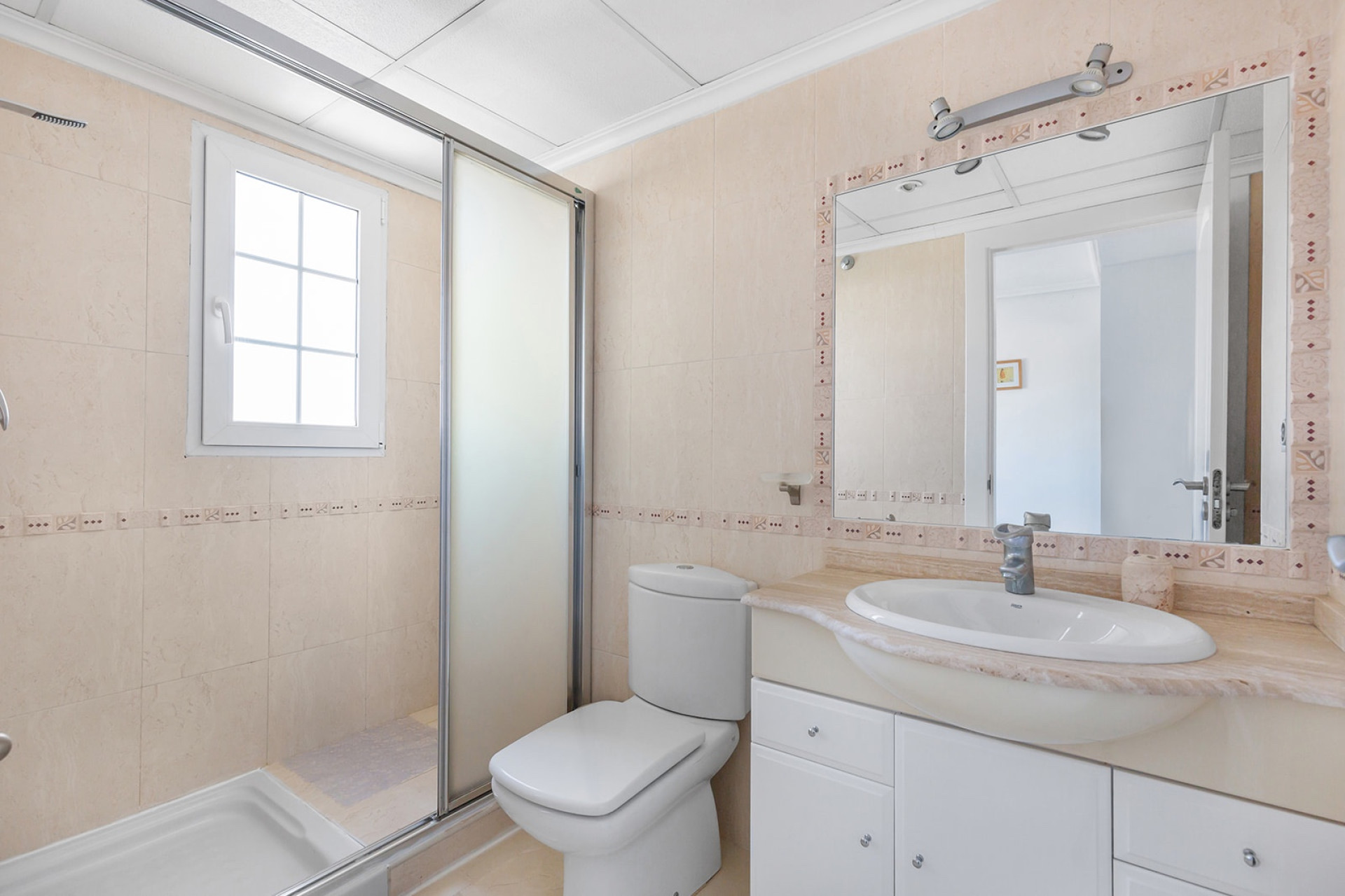 Resale - 3. Detached house - Guardamar del Segura - Costa Blanca South