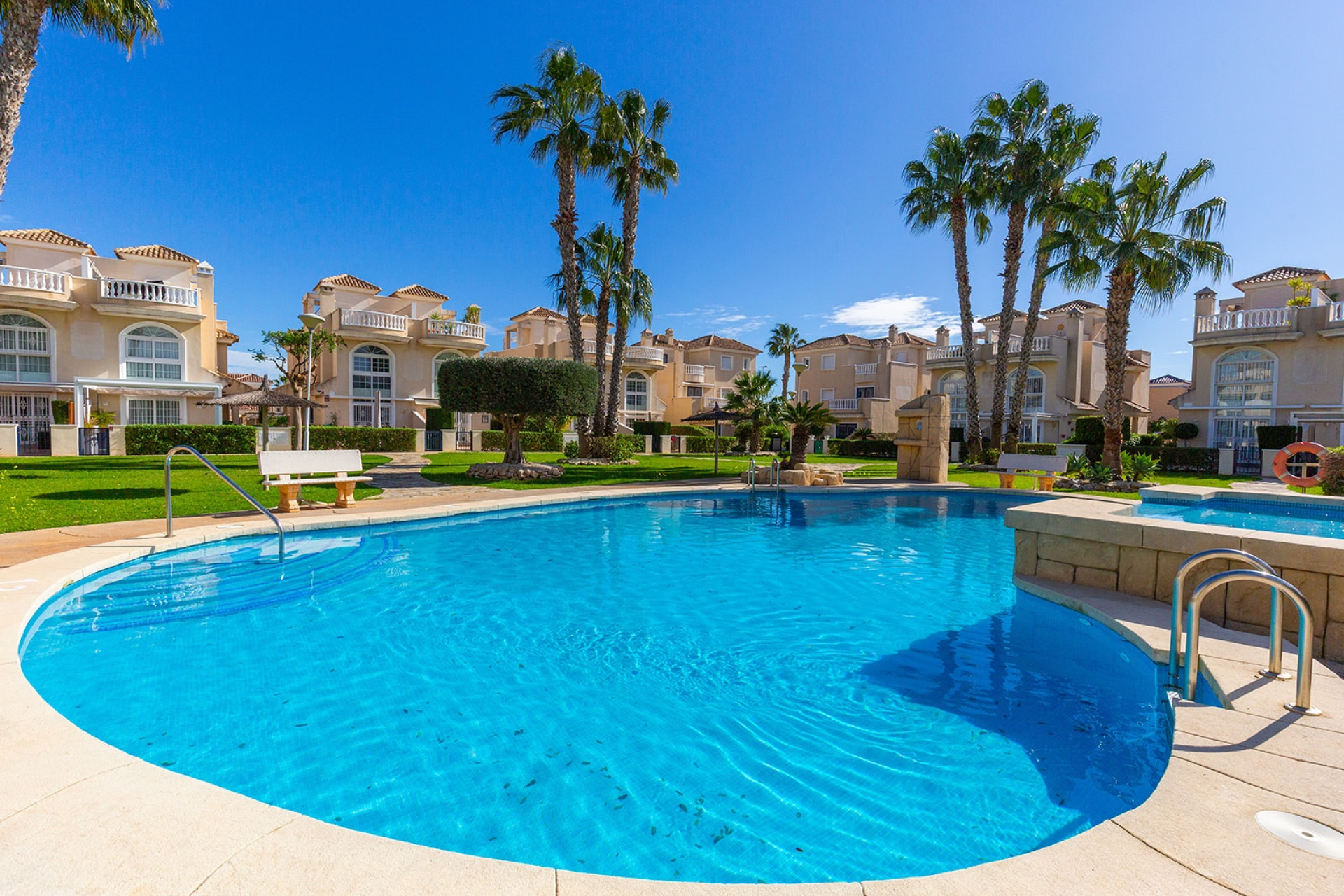 Resale - 3. Detached house - Guardamar del Segura - Costa Blanca South