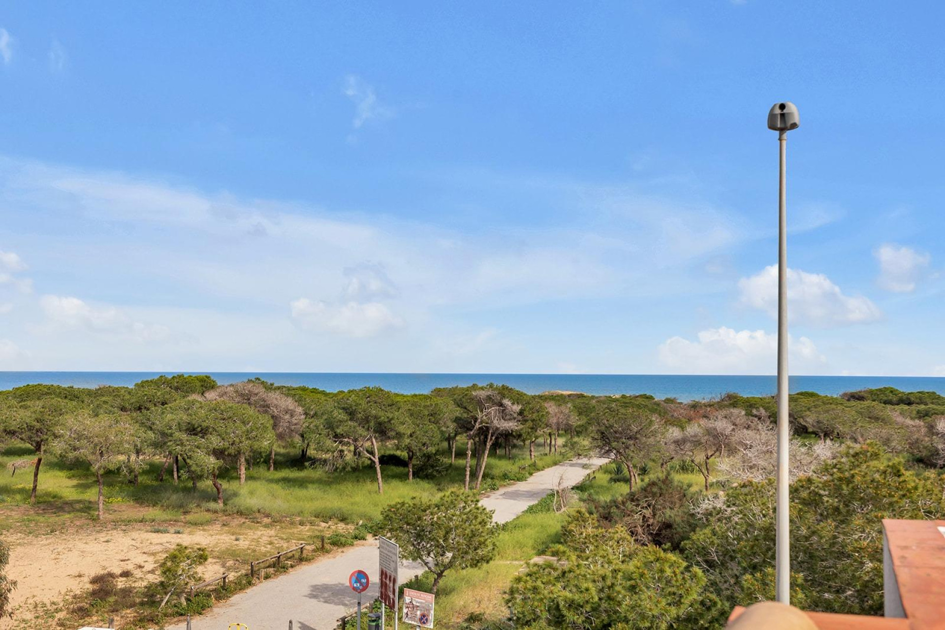 Resale - 3. Detached house - Guardamar del Segura - Urbanizaciones