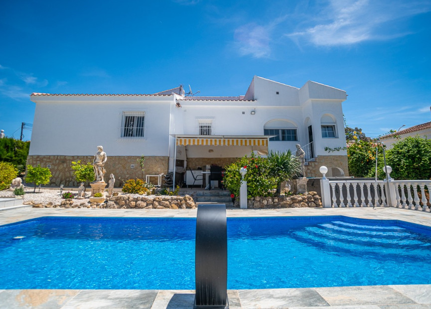 Resale - 3. Detached house - La Marina - Costa Blanca South