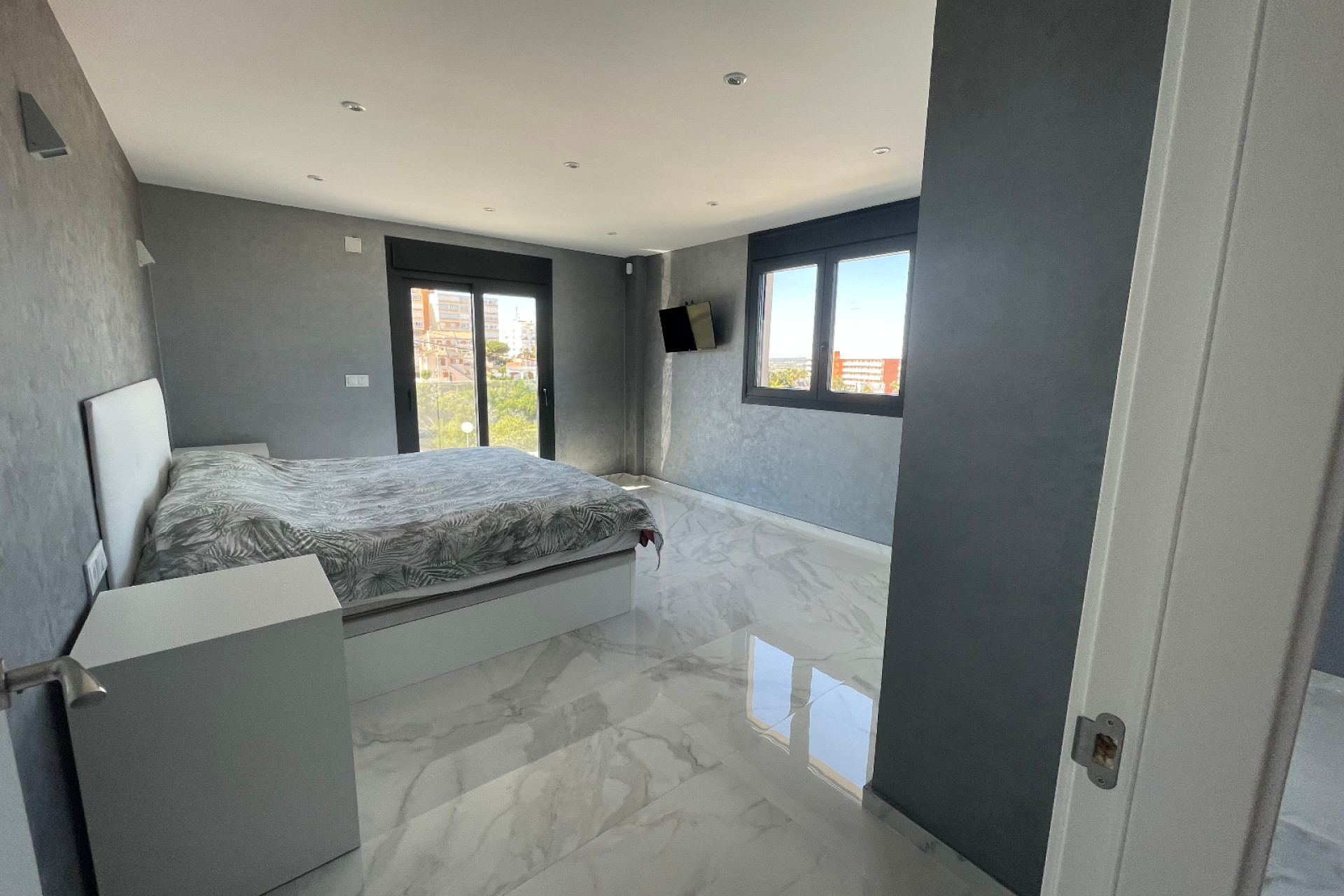 Resale - 3. Detached house - La Mata - Costa Blanca South