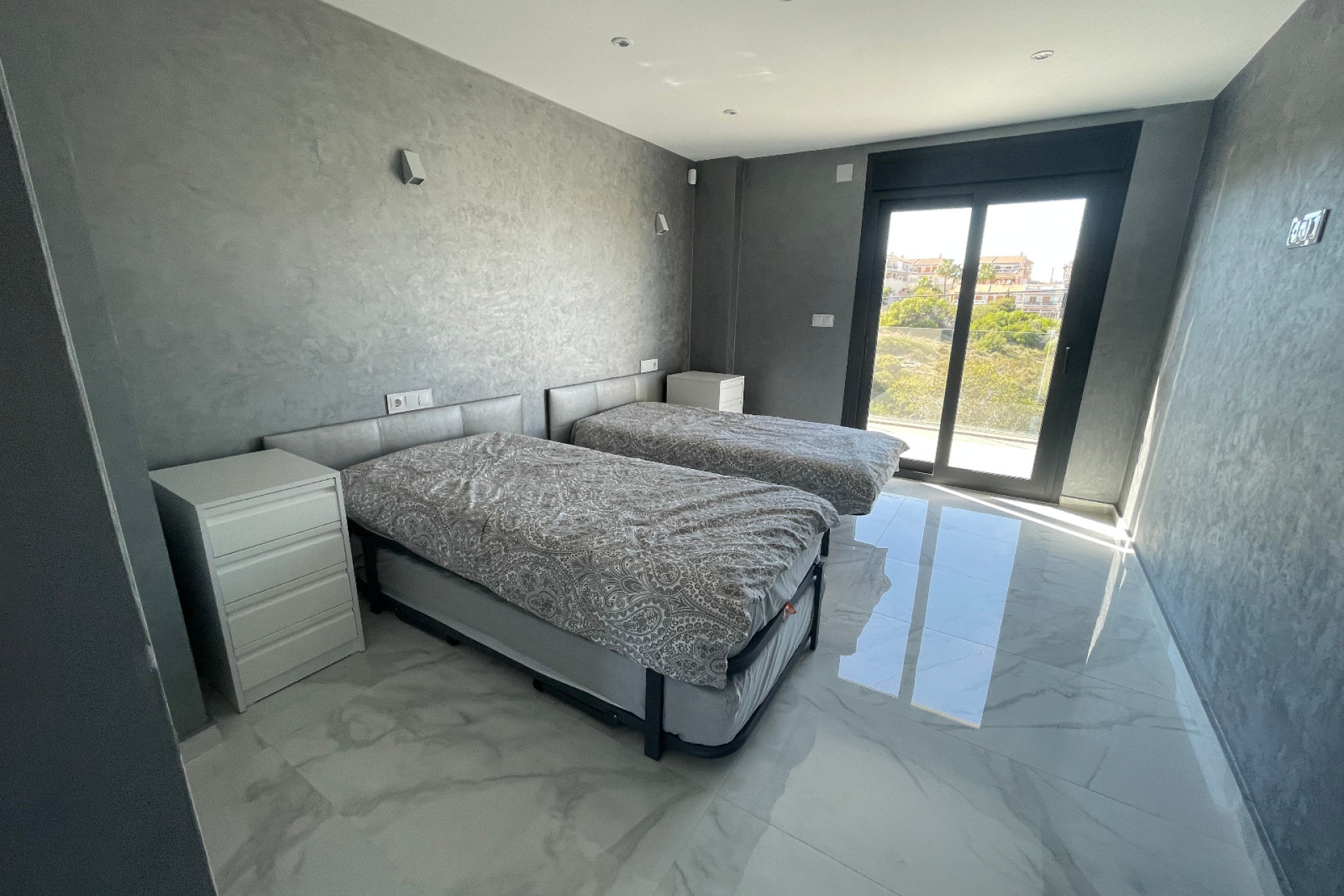 Resale - 3. Detached house - La Mata - Costa Blanca South