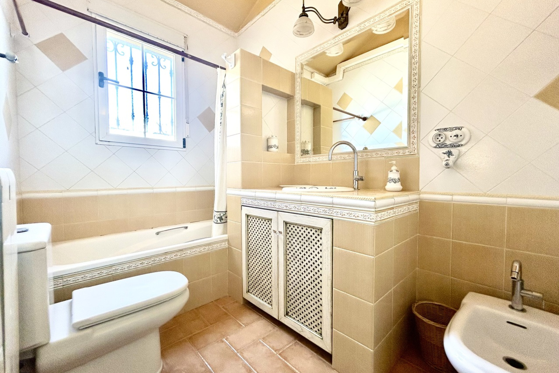 Resale - 3. Detached house - La Mata - Costa Blanca South