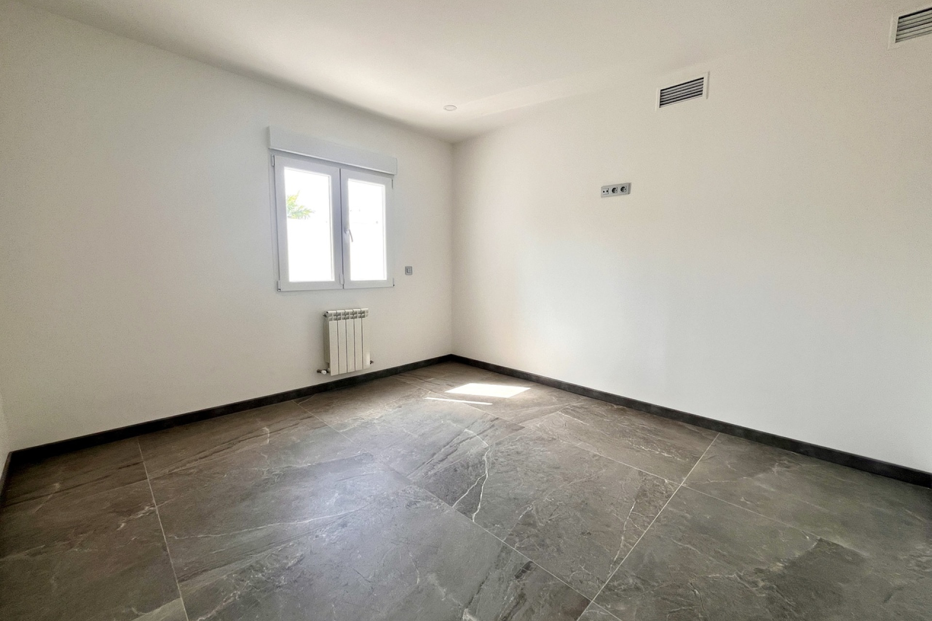 Resale - 3. Detached house - Los Balcones - Costa Blanca South