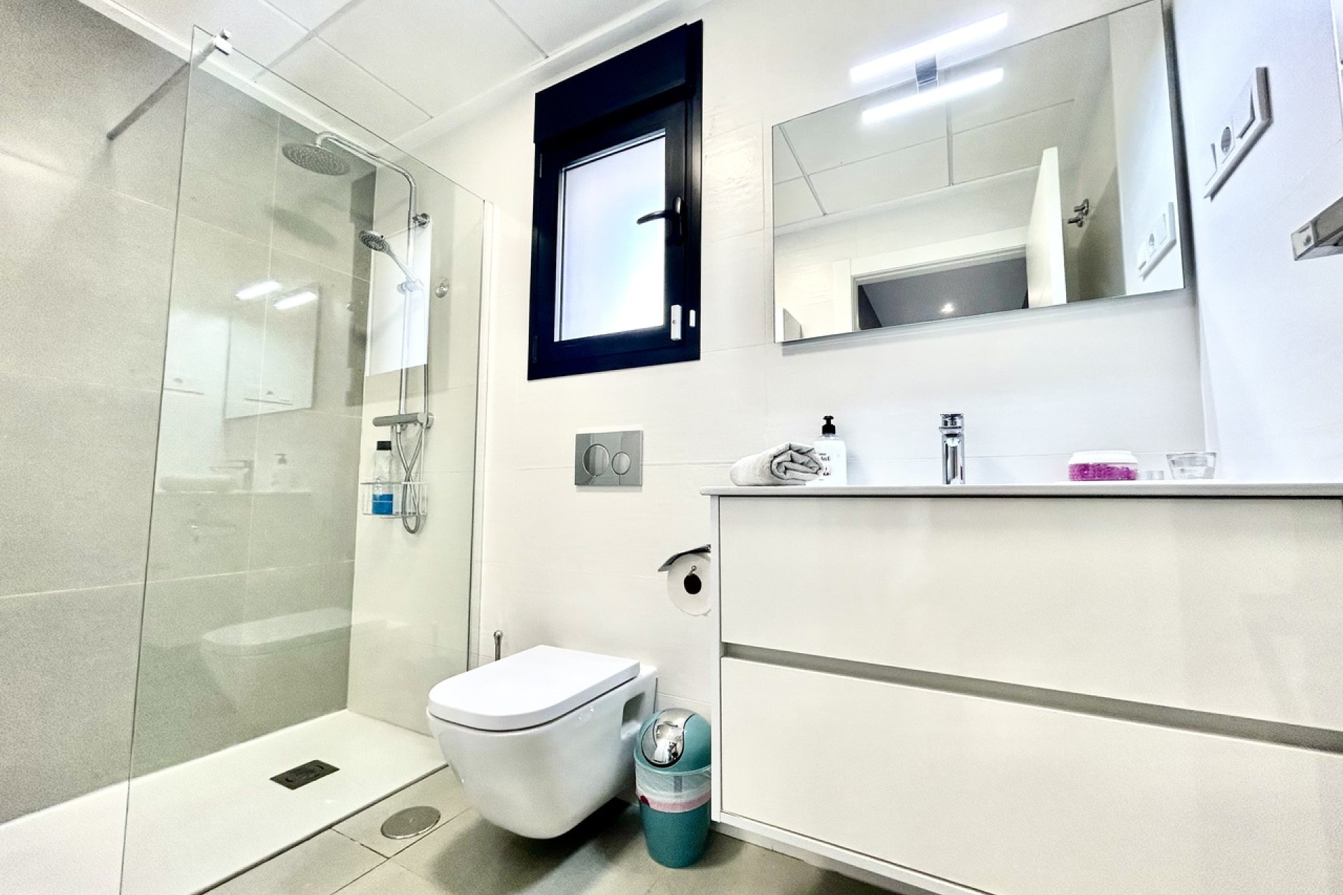 Resale - 3. Detached house - Los Balcones - Costa Blanca South