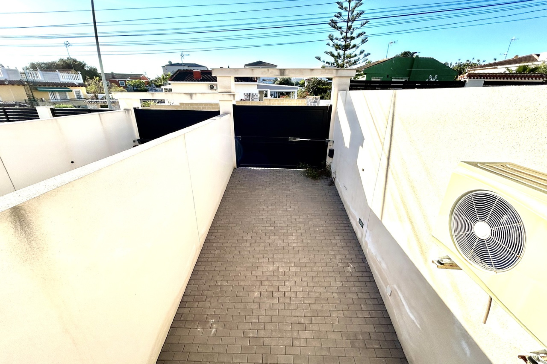 Resale - 3. Detached house - Los Balcones - Costa Blanca South