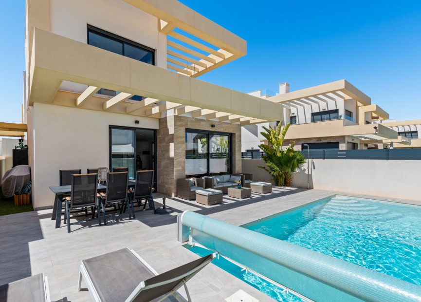 Resale - 3. Detached house - Los Montesinos - Costa Blanca South