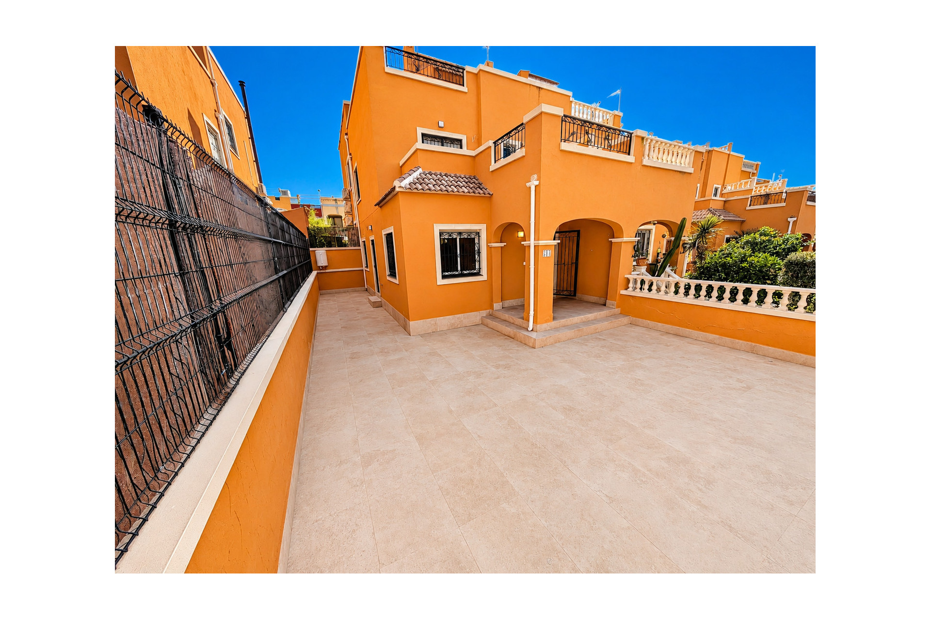 Resale - 3. Detached house - Orihuela Costa - Costa Blanca South