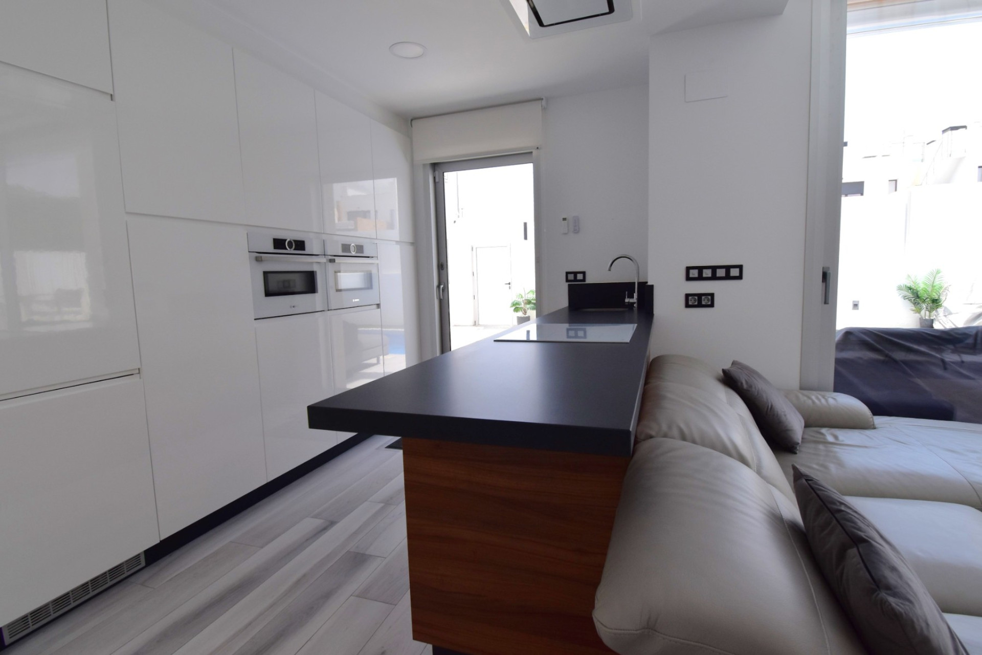 Resale - 3. Detached house - Orihuela Costa - Lomas de Cabo Roig