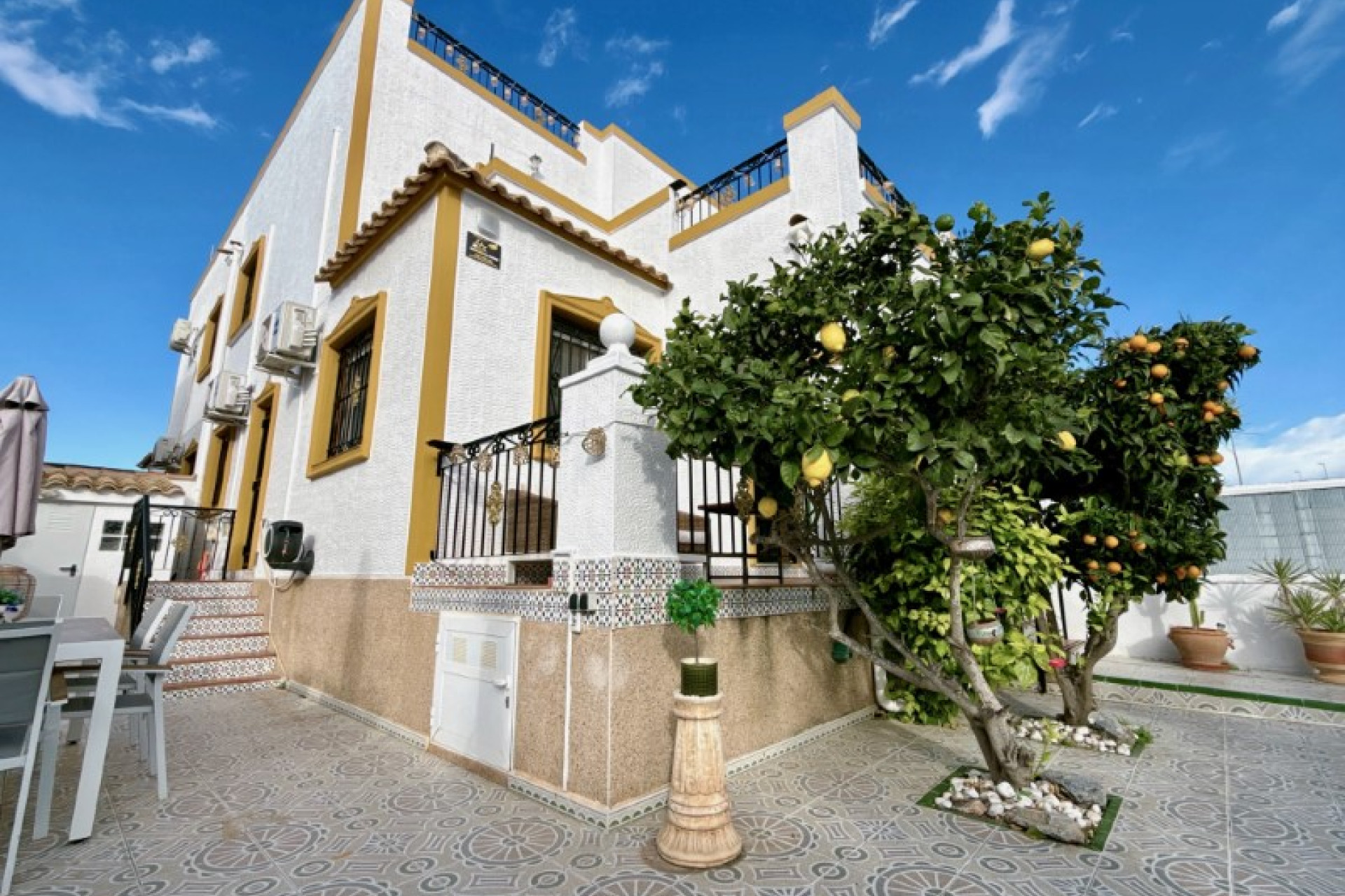 Resale - 3. Detached house - Orihuela - Desamparados - Hurchillo - Torremendo