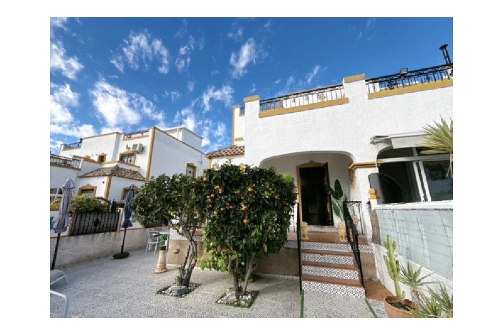 Resale - 3. Detached house - Orihuela - Desamparados - Hurchillo - Torremendo