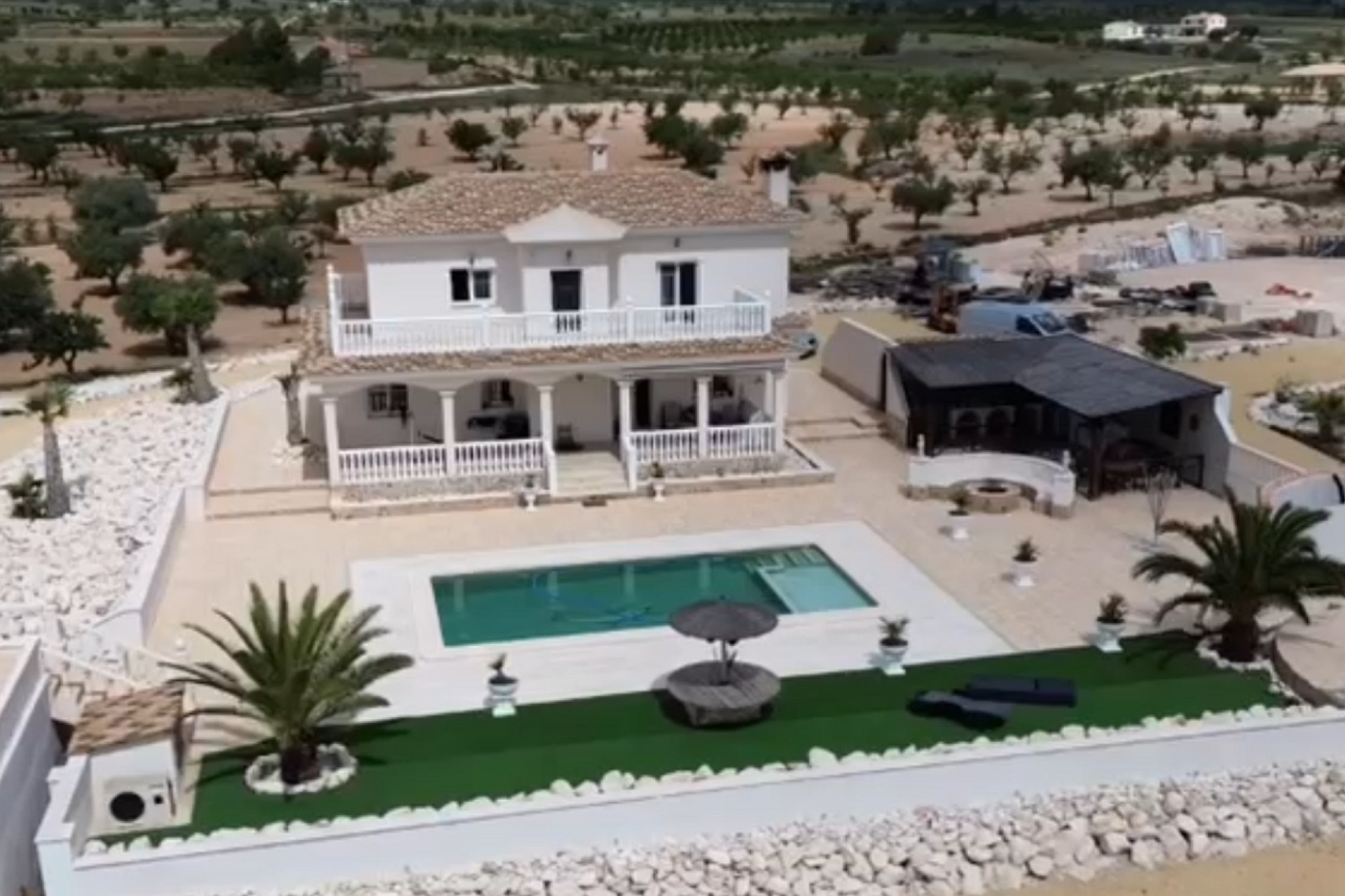 Resale - 3. Detached house - Pinoso - Costa Blanca North