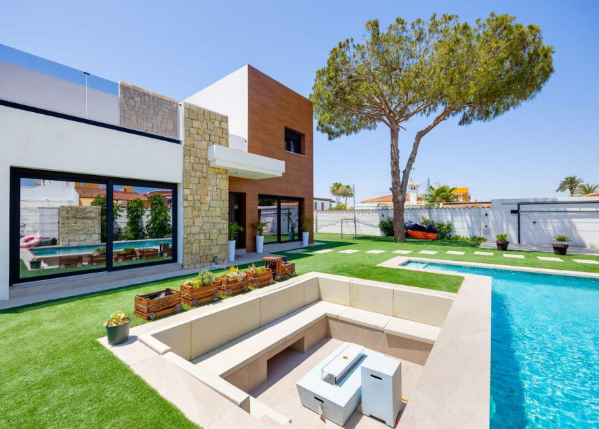 Resale - 3. Detached house - Torrevieja - Costa Blanca South