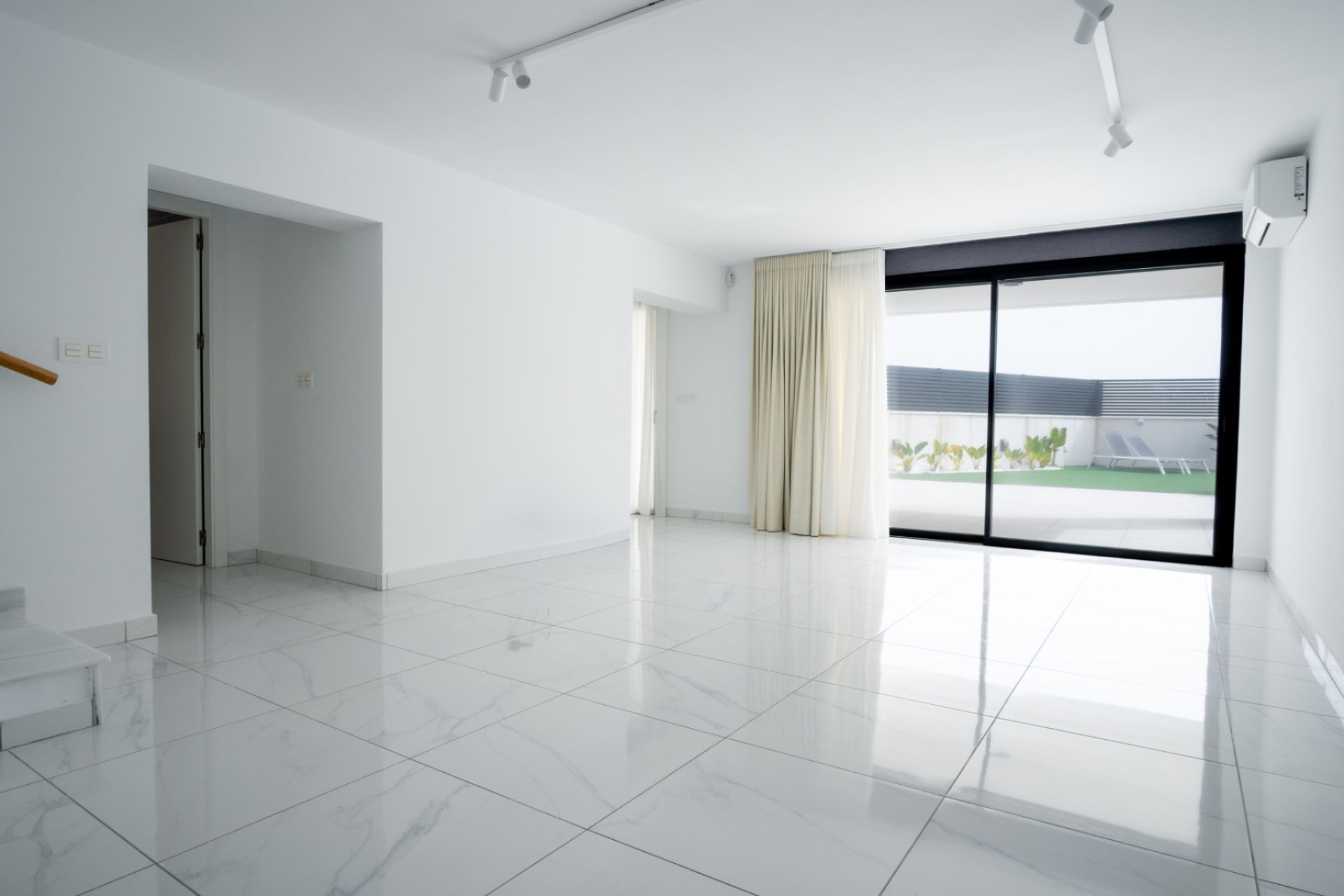 Resale - 3. Detached house - Torrevieja - Costa Blanca South