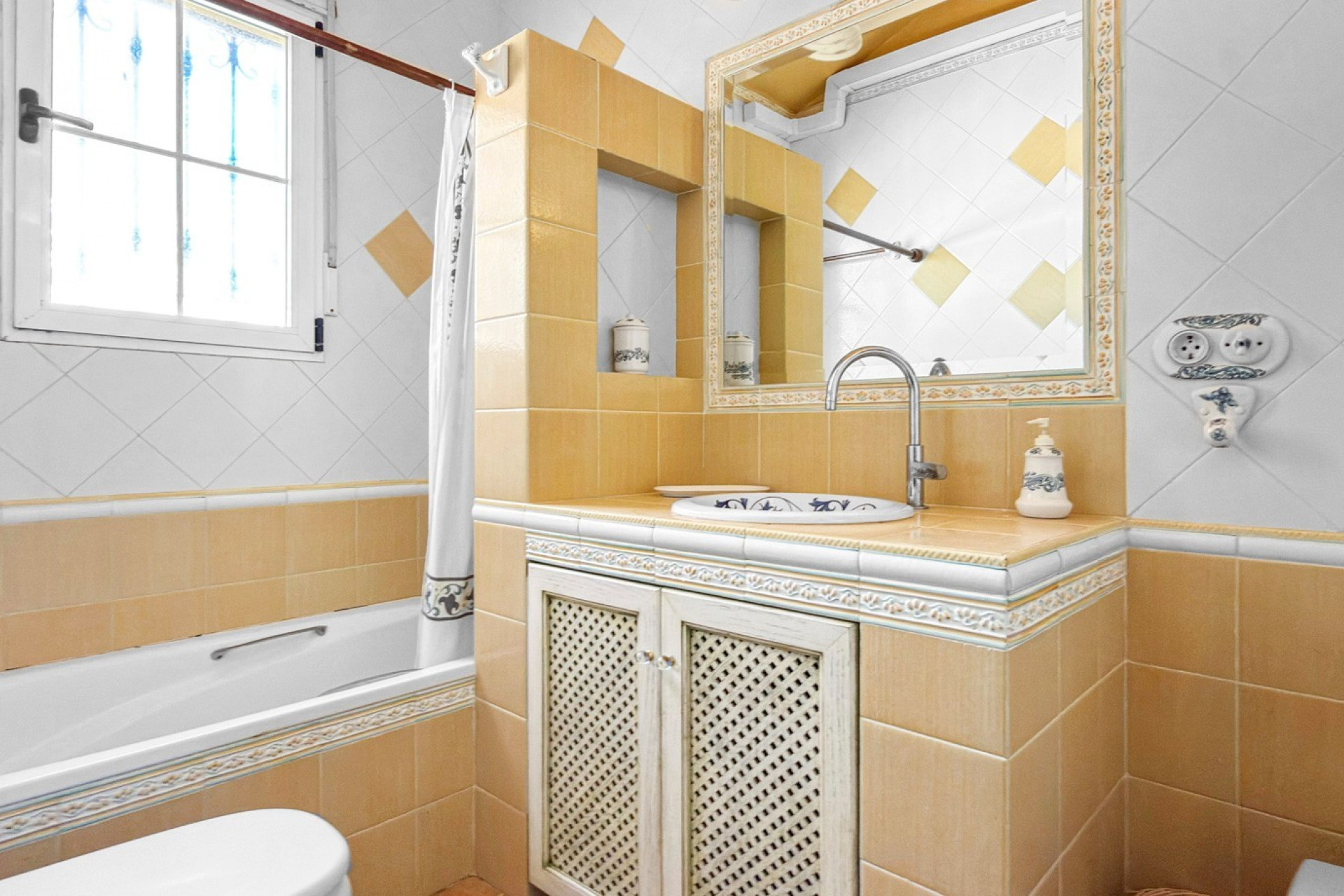 Resale - 3. Detached house - Torrevieja - Costa Blanca South