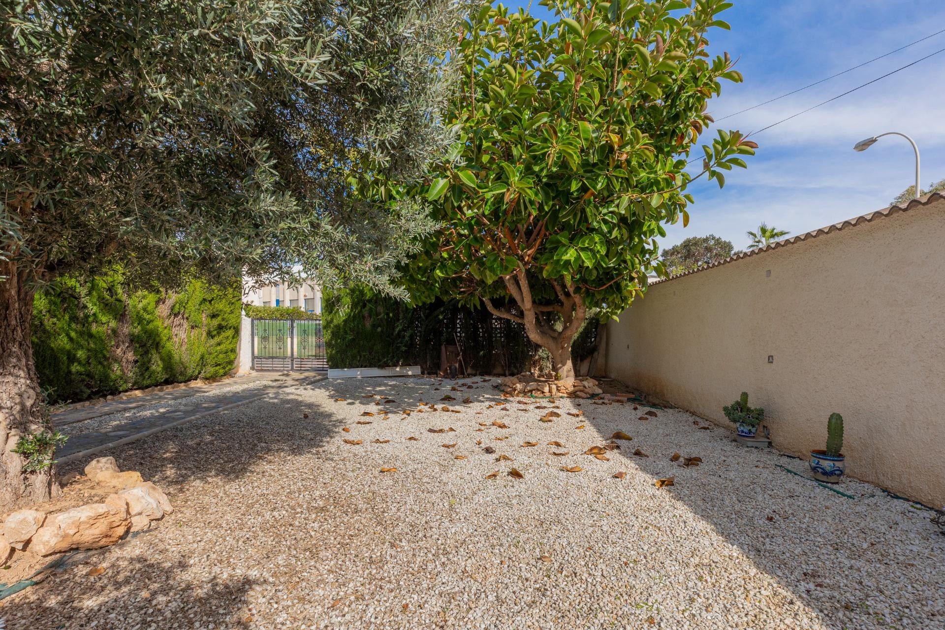 Resale - 3. Detached house - Torrevieja - El chaparral