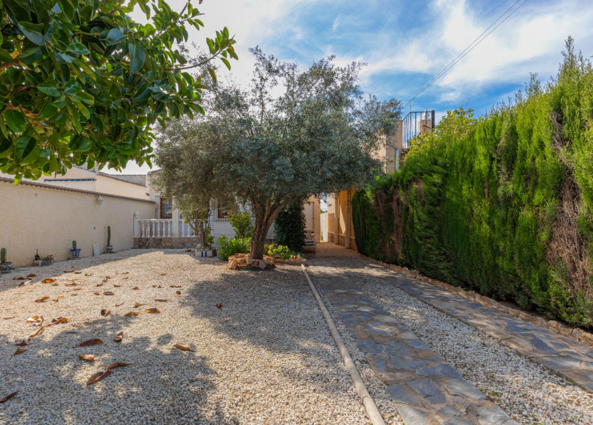 Resale - 3. Detached house - Torrevieja - La siesta