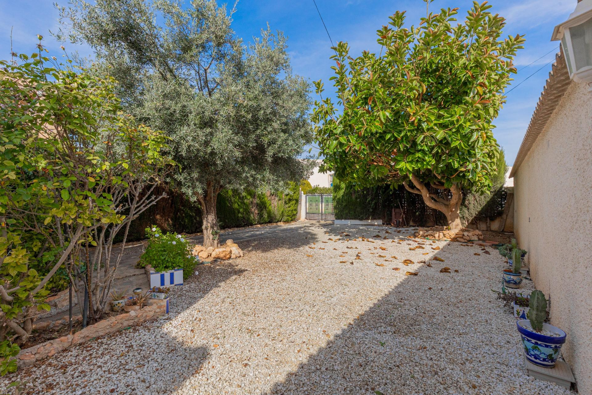 Resale - 3. Detached house - Torrevieja - La siesta