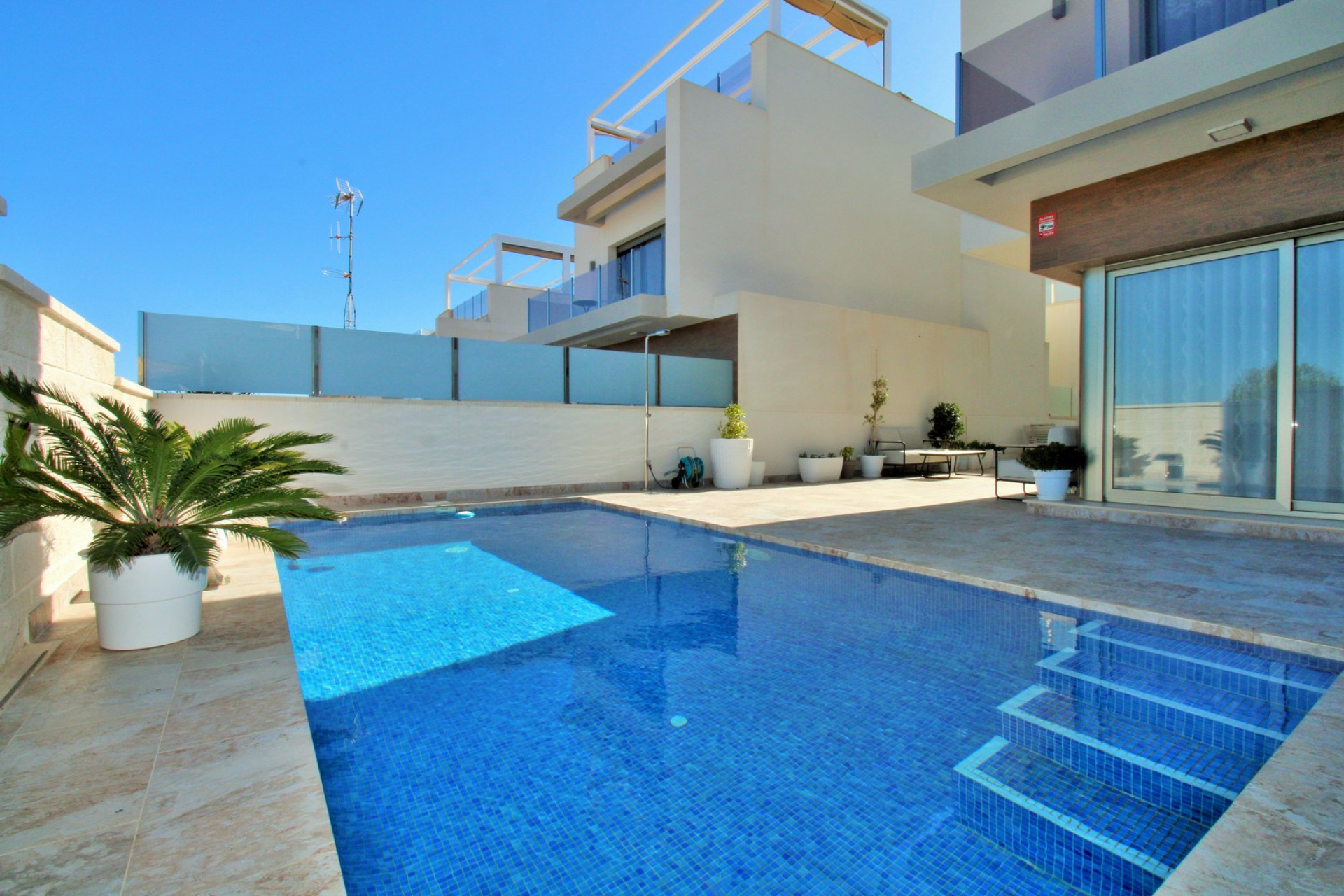 Resale - 3. Detached house - Villamartin - Costa Blanca South
