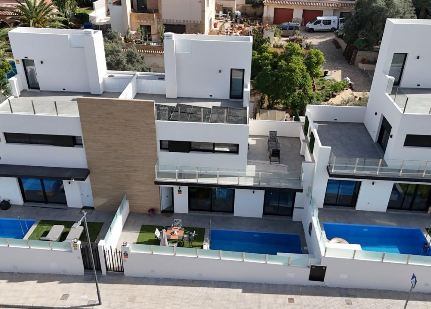 Resale - 3. Detached house - Villamartin - Costa Blanca South