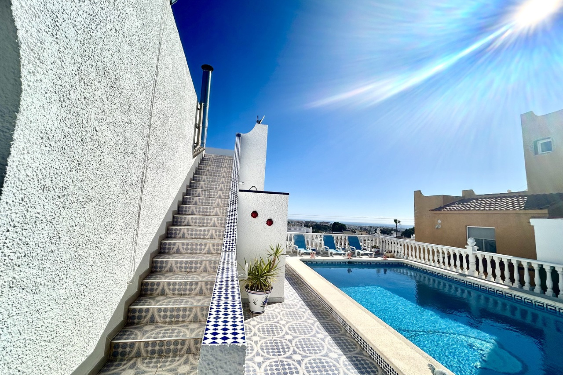 Resale - 3. Detached house - Villamartin - Costa Blanca South