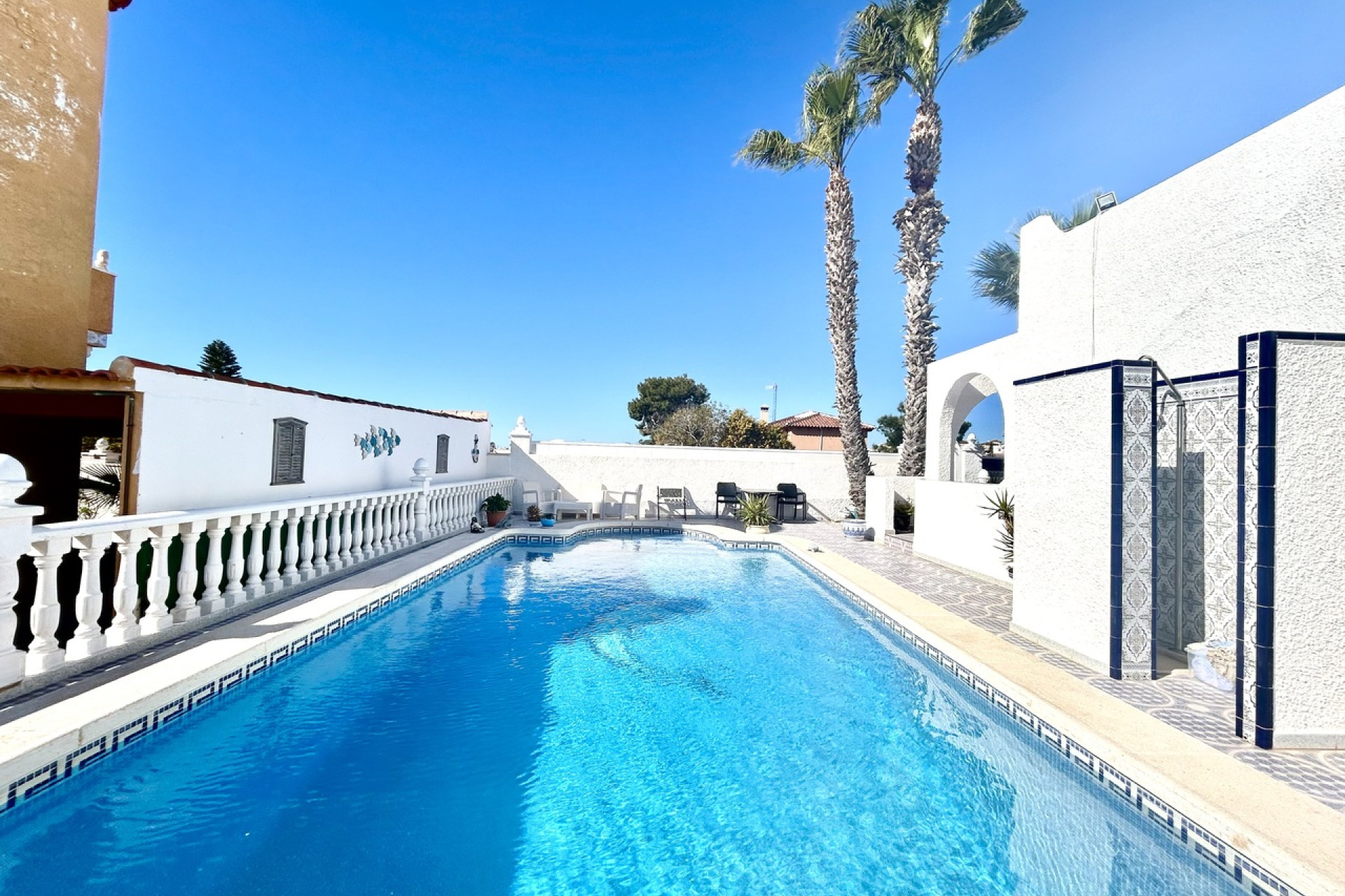 Resale - 3. Detached house - Villamartin - Costa Blanca South
