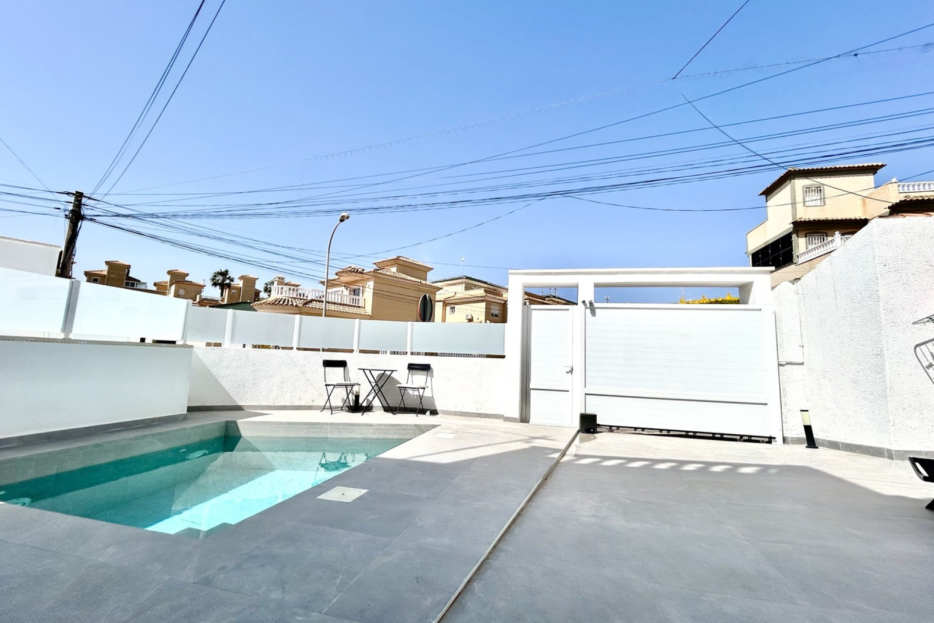 Resale - 3. Detached house - Villamartin - Costa Blanca South