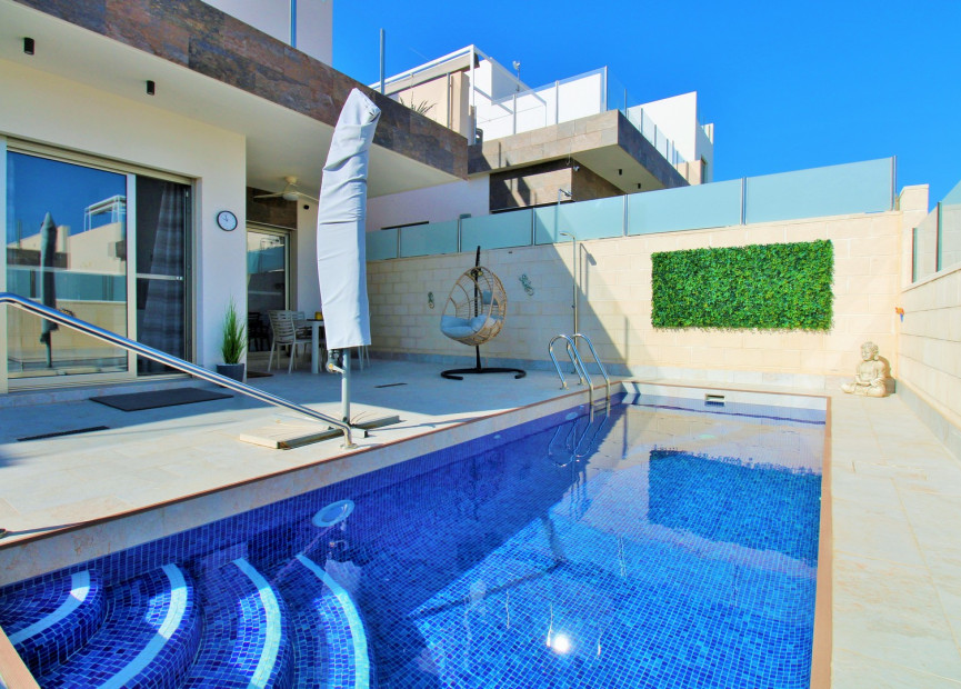 Resale - 3. Detached house - Villamartin - Costa Blanca South