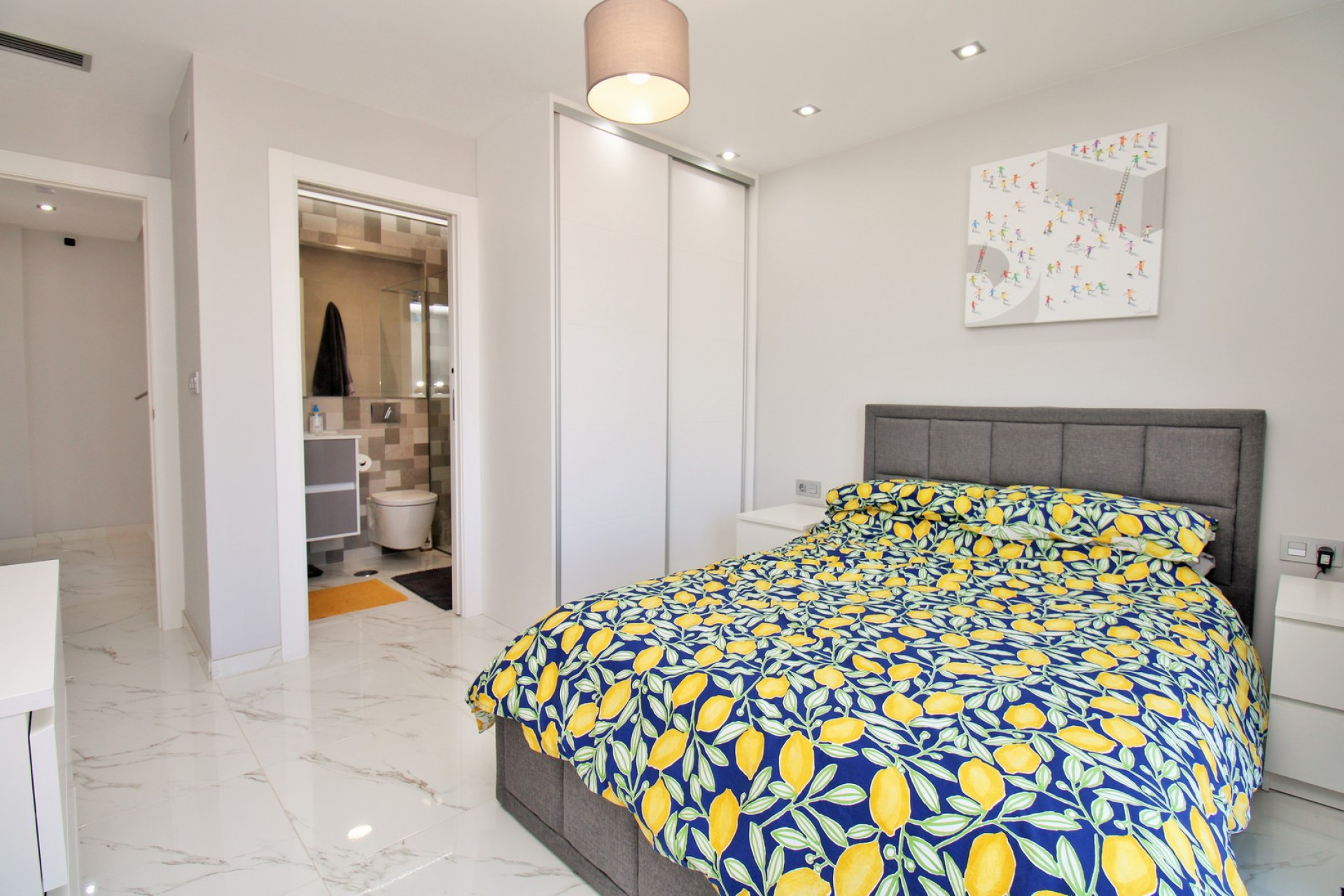 Resale - 3. Detached house - Villamartin - Costa Blanca South