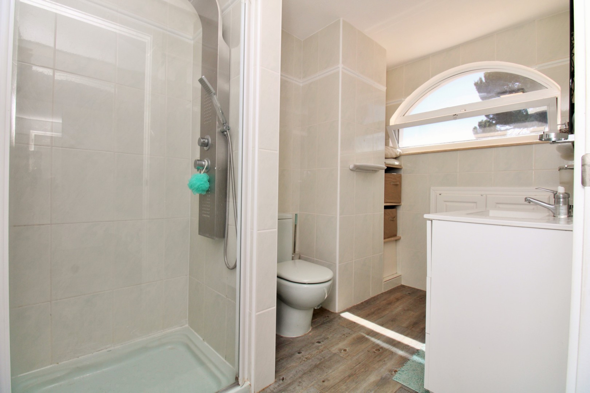 Resale - 3. Detached house - Villamartin - Costa Blanca South