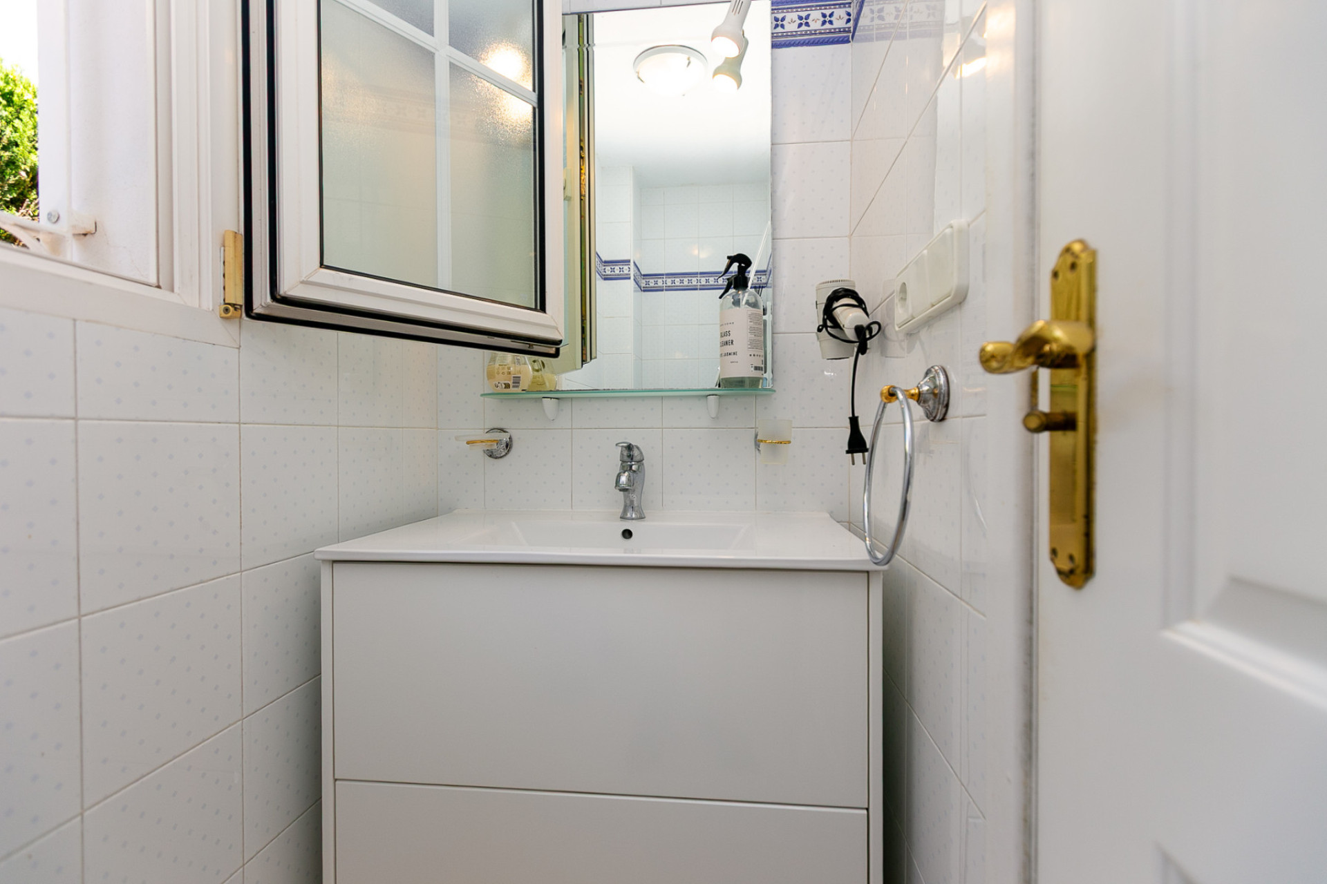 Resale - 3. Detached house - Villamartin - Rioja