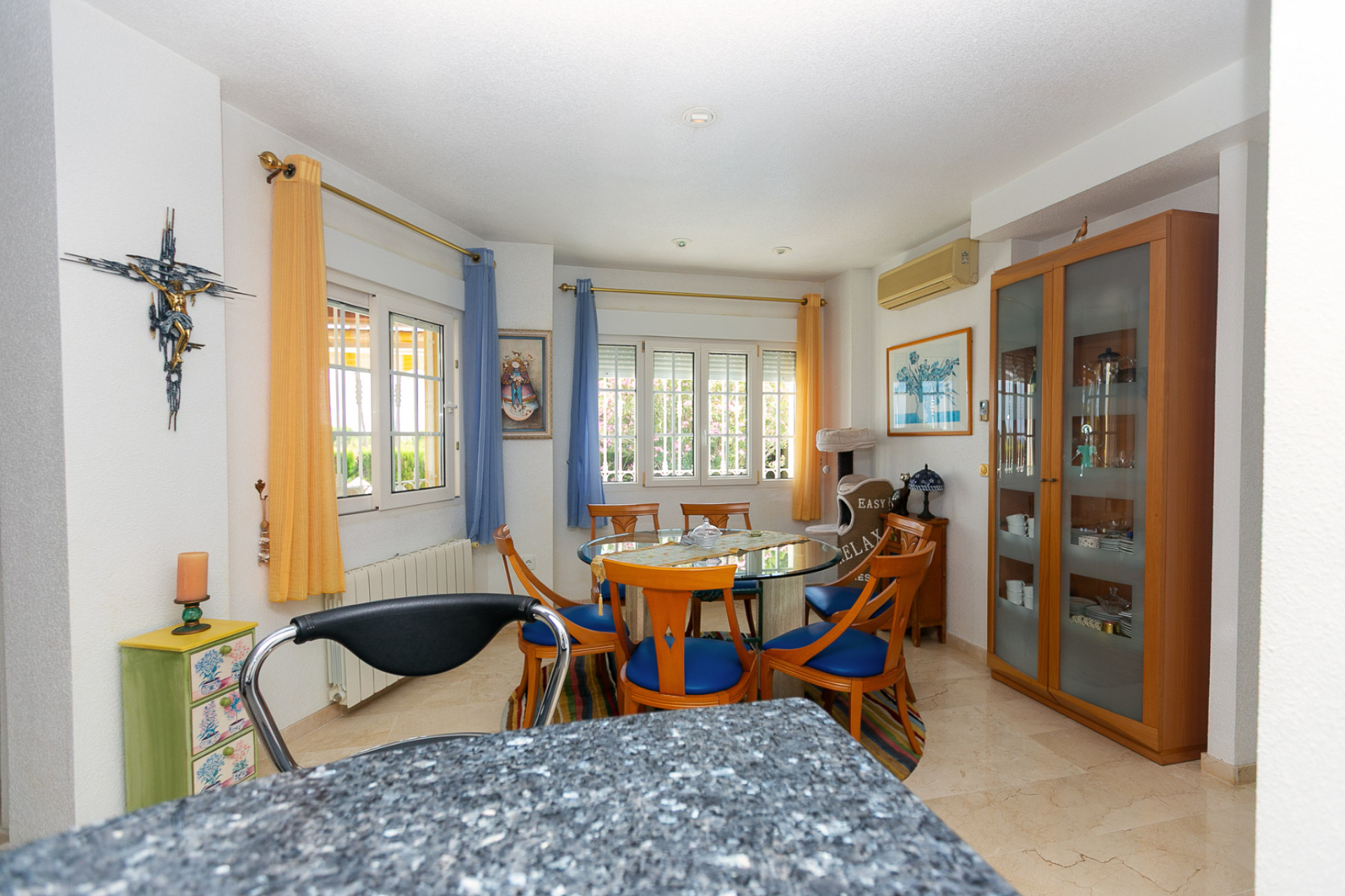 Resale - 3. Detached house - Villamartin - Rioja