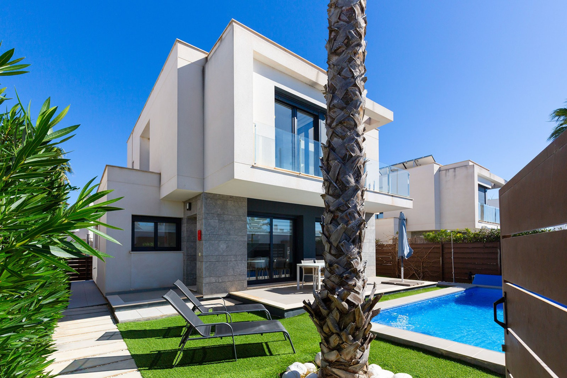 Resale - 3. Detached house - Vistabella - Costa Blanca South